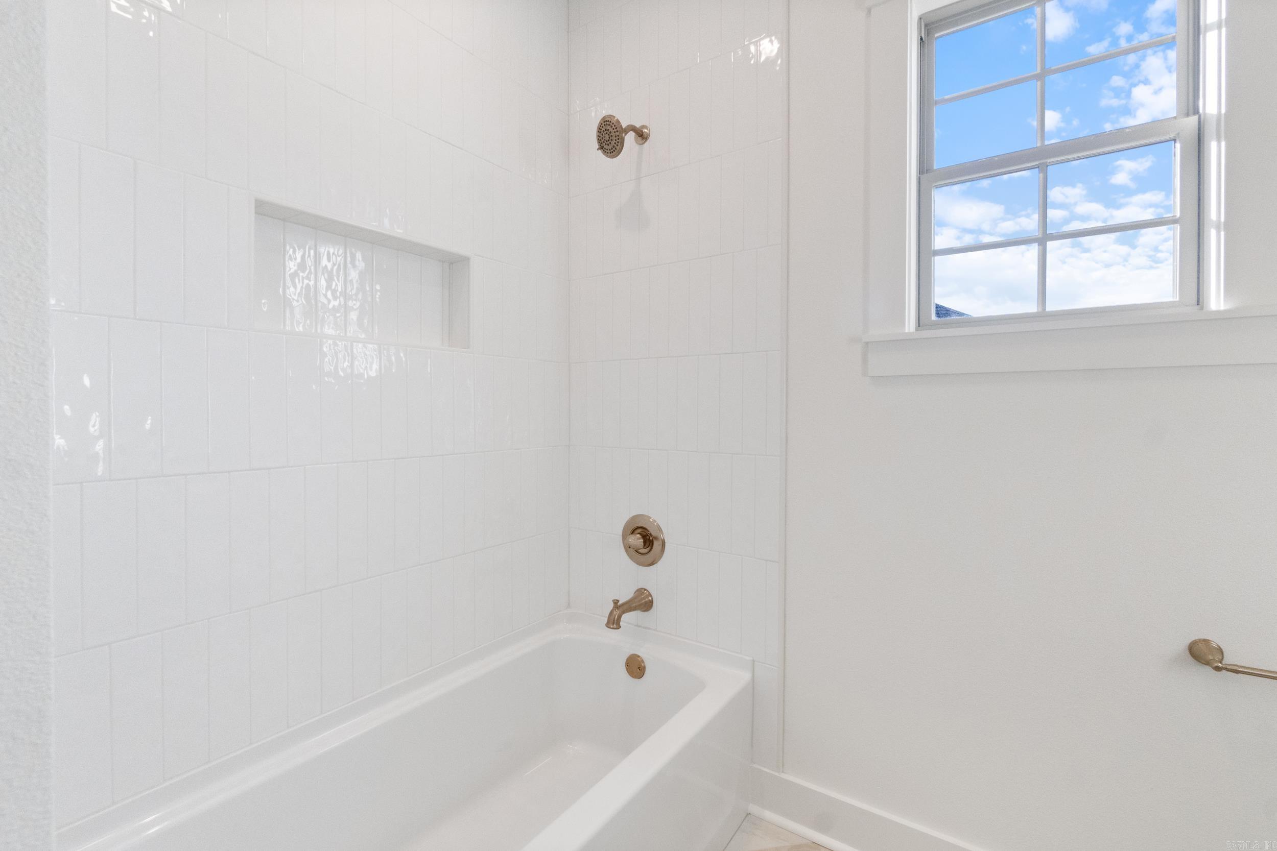 EAST MEADOW - Residential