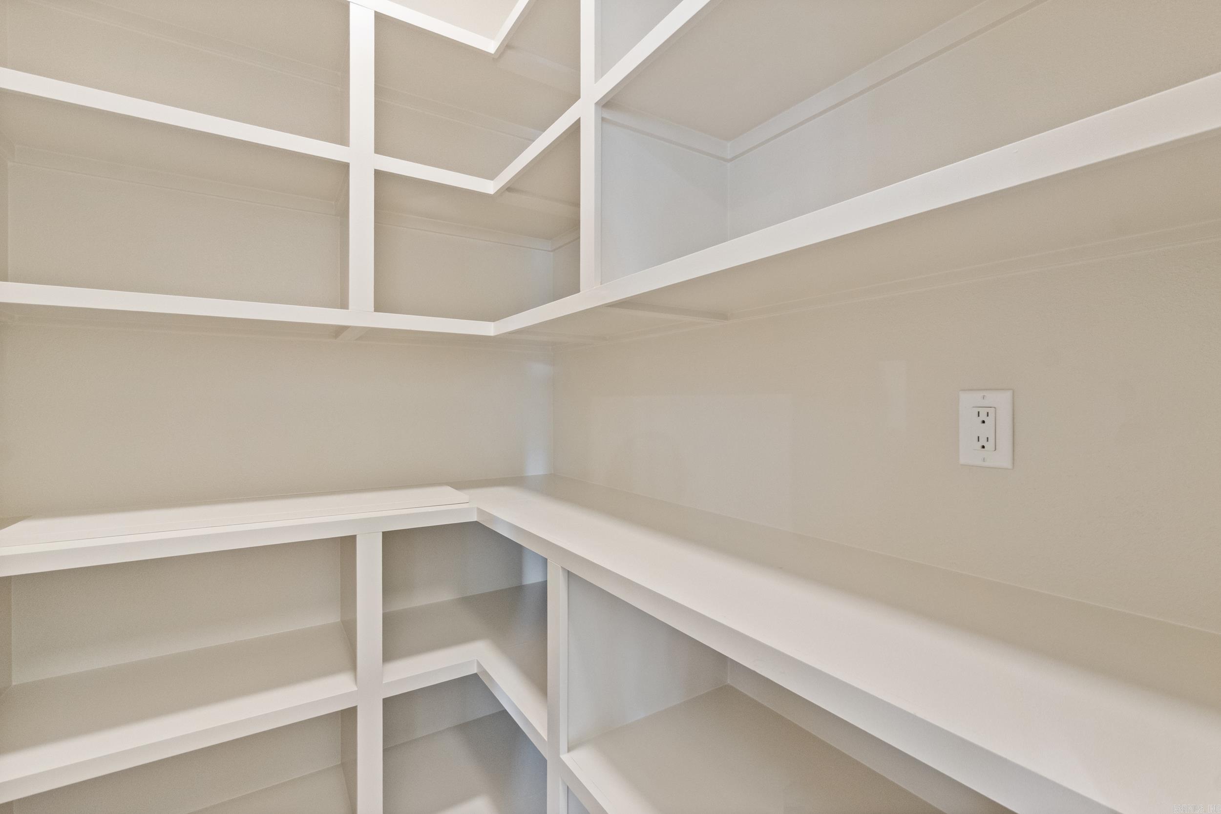 EAST MEADOW - Residential