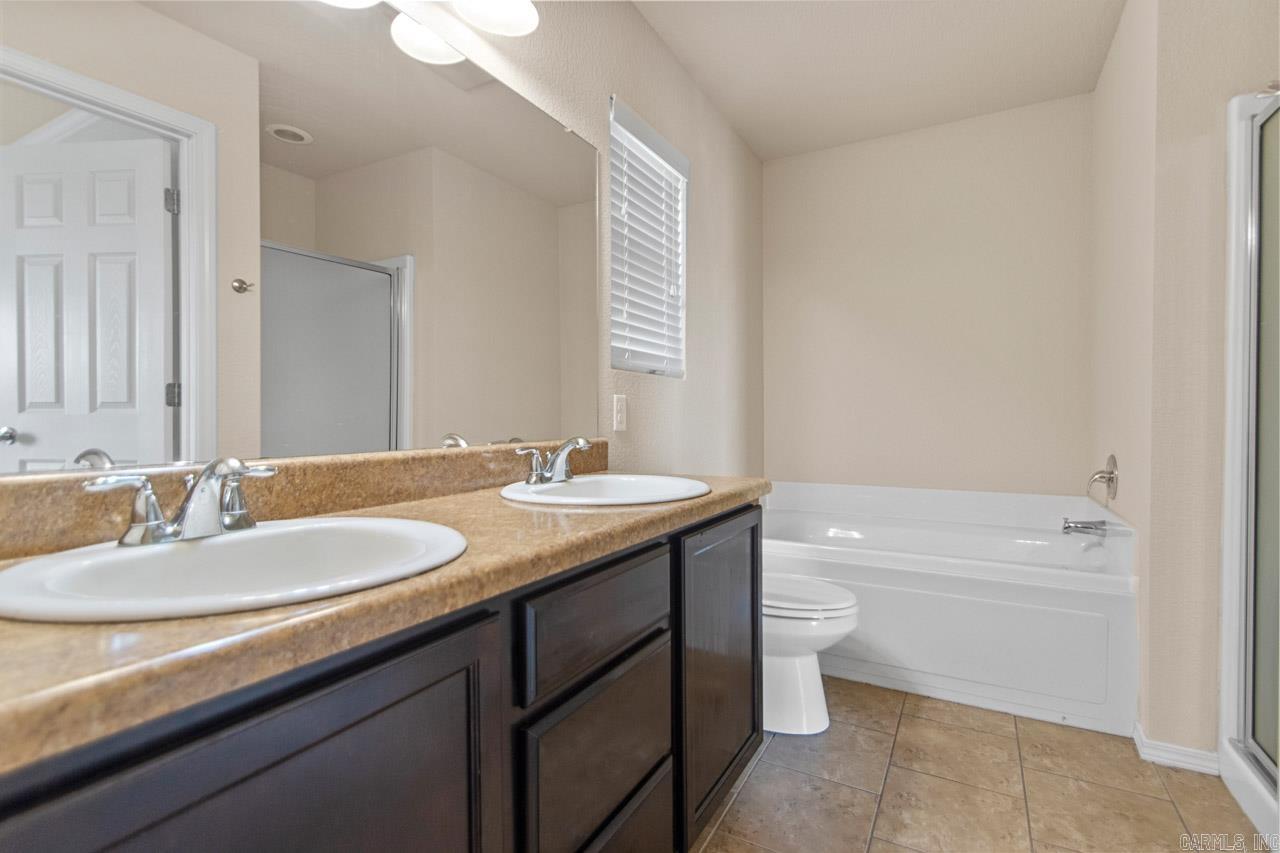 Faulkner Lake Crossing - Residential