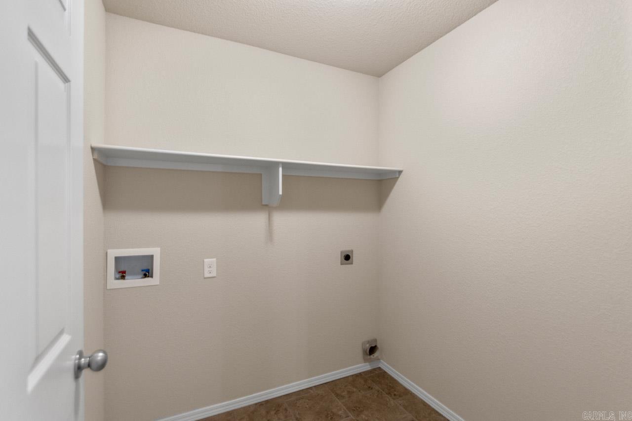 Faulkner Lake Crossing - Residential