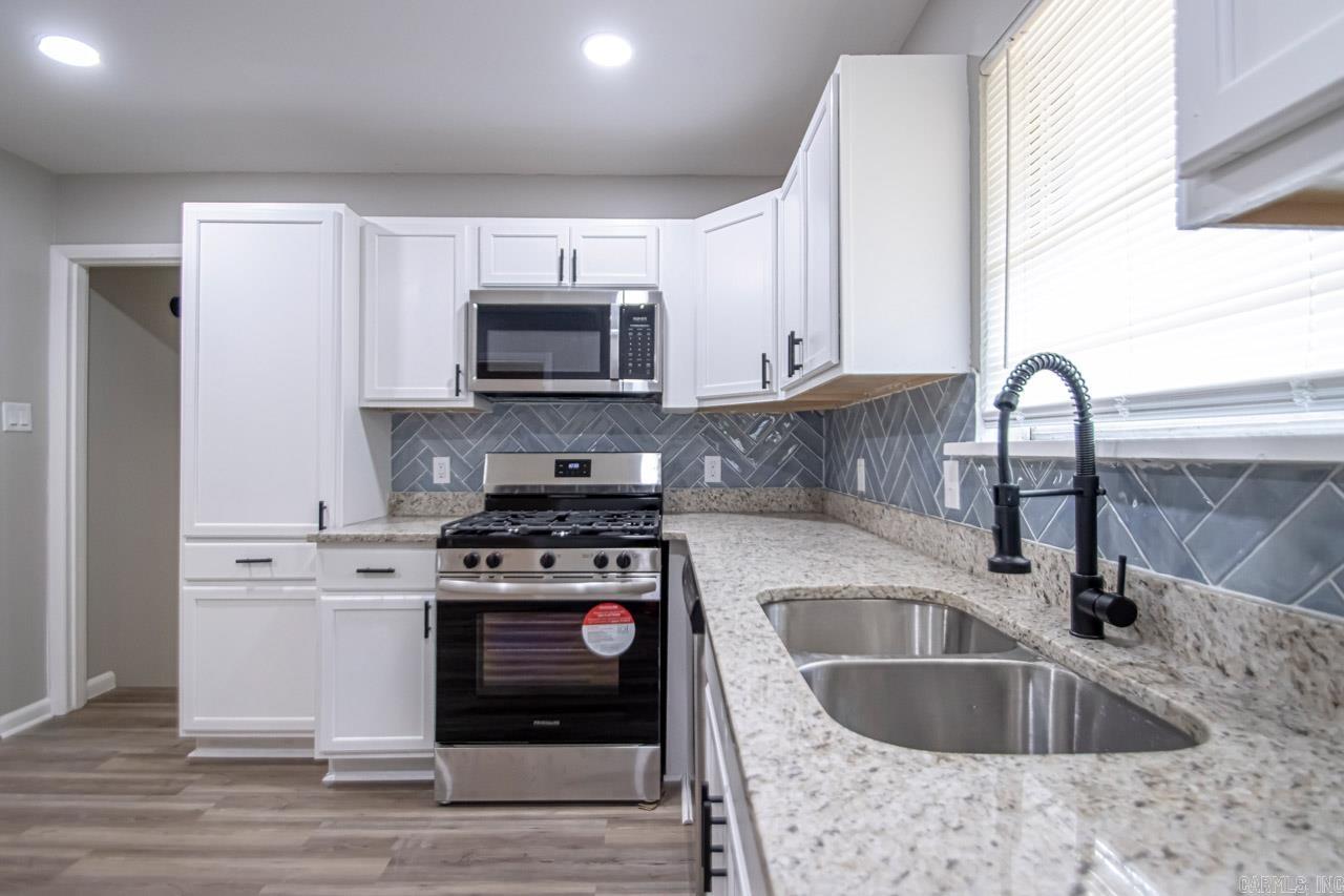 HILLSIDE - Residential