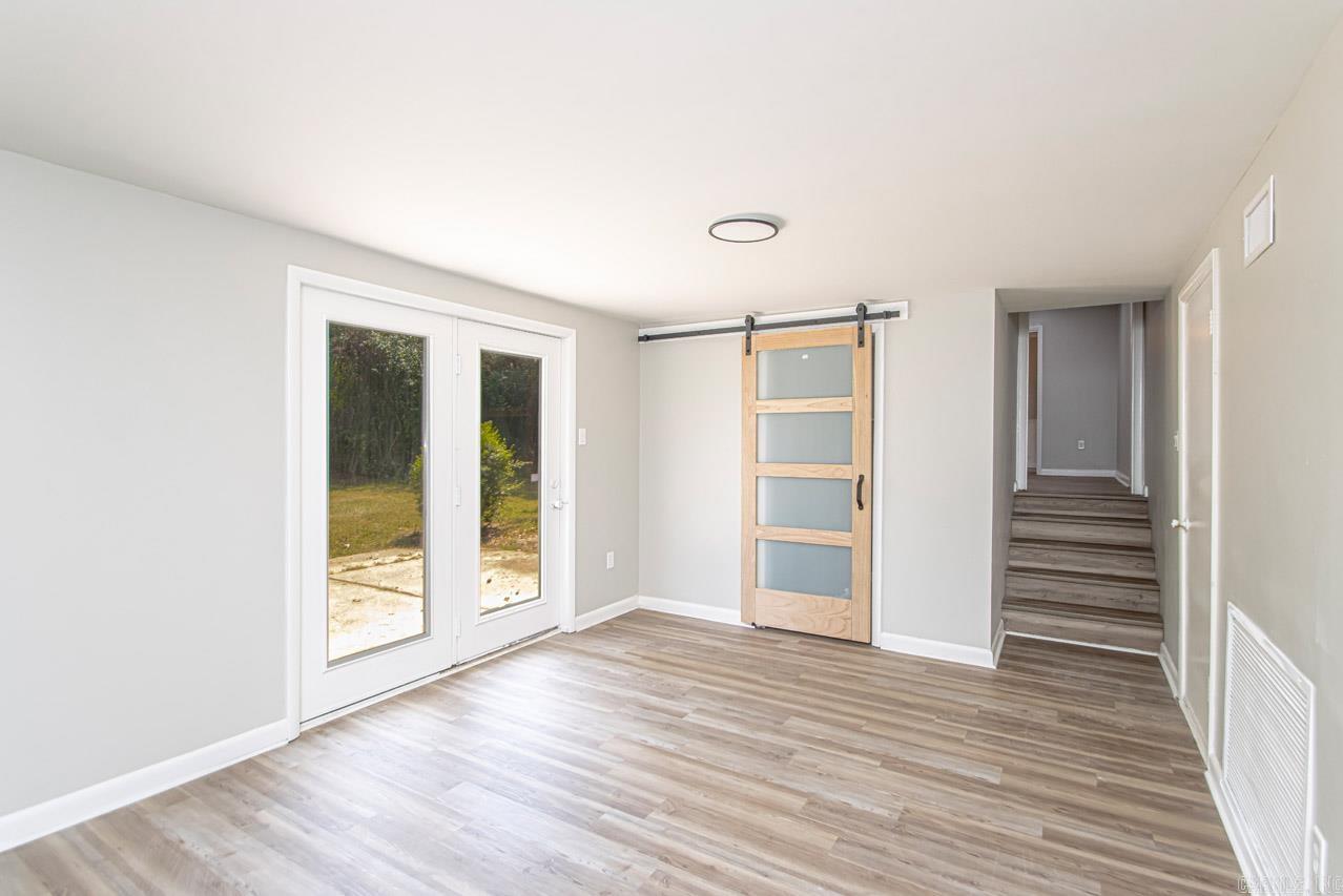 HILLSIDE - Residential