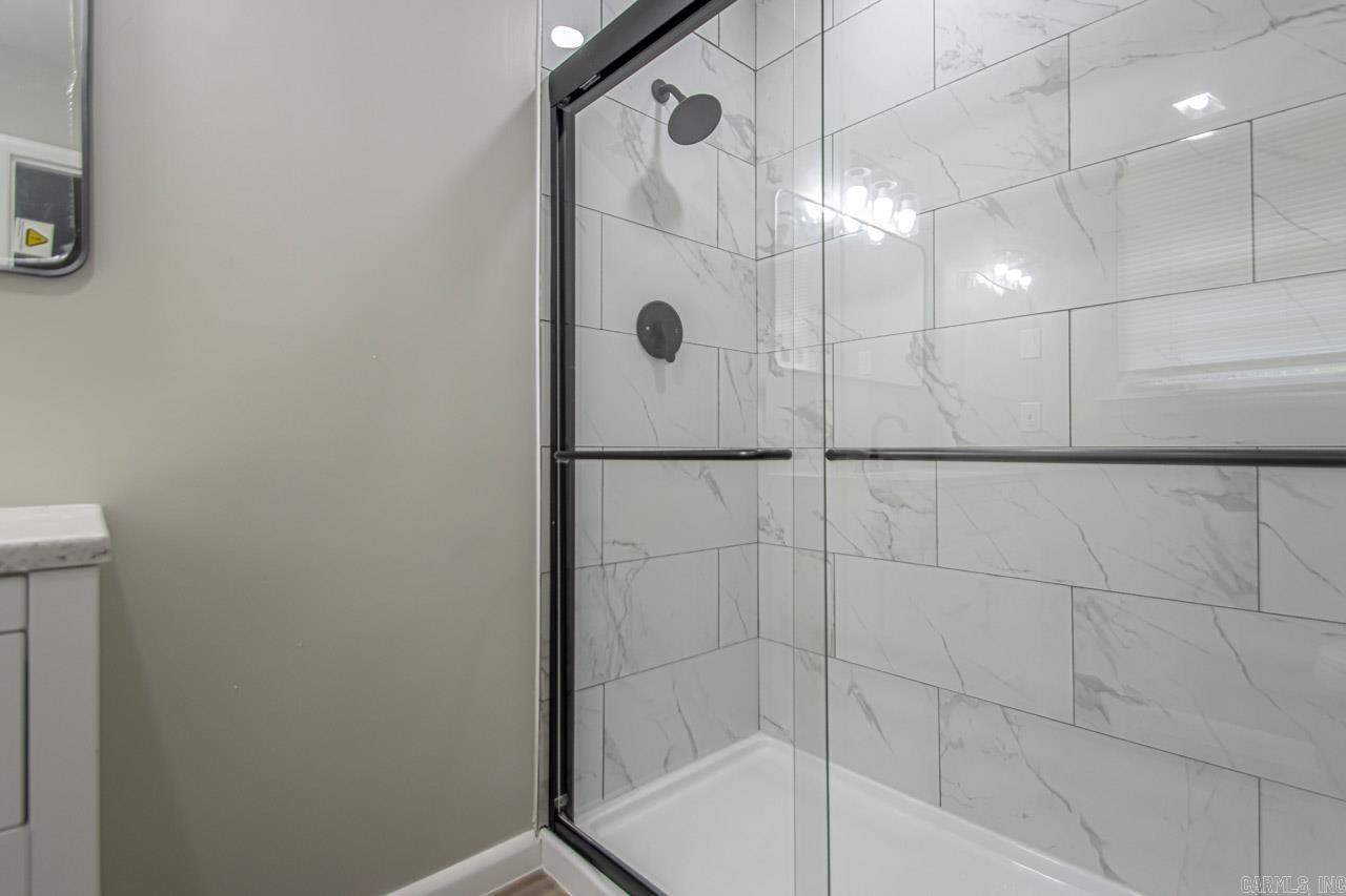 HILLSIDE - Residential