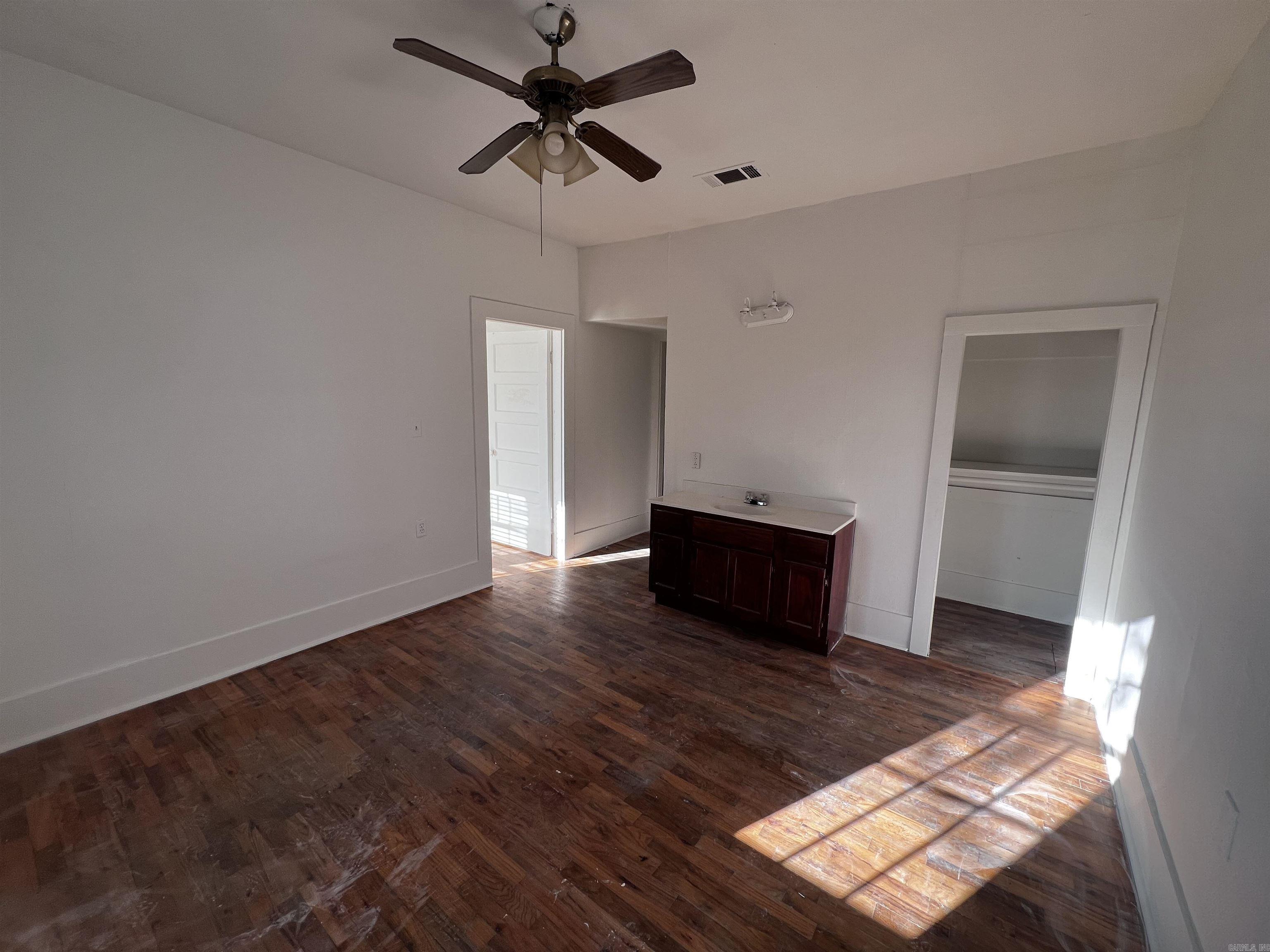 FRANKLIN - Residential