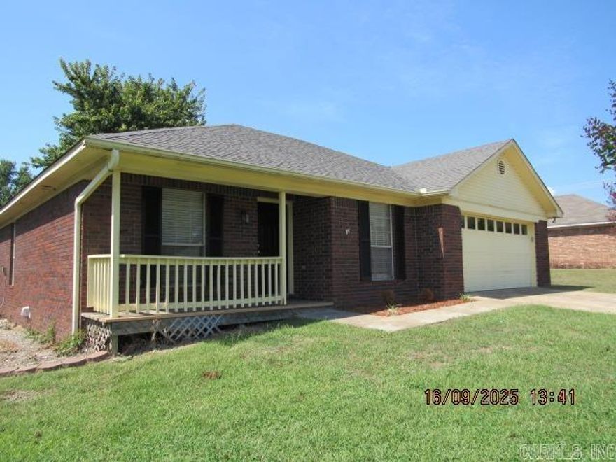 Well maintained 3-bedroom home, oversized family room, new vinyl plank flooring throughout, large primary suite with walk-in closet, newly installed 2-inch blinds, large kitchen with lots of cabinets, spacious bedrooms, washer & dryer hook-ups, all kitchen appliances including refrigerator, fully fenced yard, 2 car garage with storage room. No Pets Allowed!! ***PLEASE NOTE WE DO NOT ADVERTISE ON CRAIGSLIST OR FACEBOOK MARKETPLACE. ANY LISTING OF OURS SEEN IS A SCAM!!!***