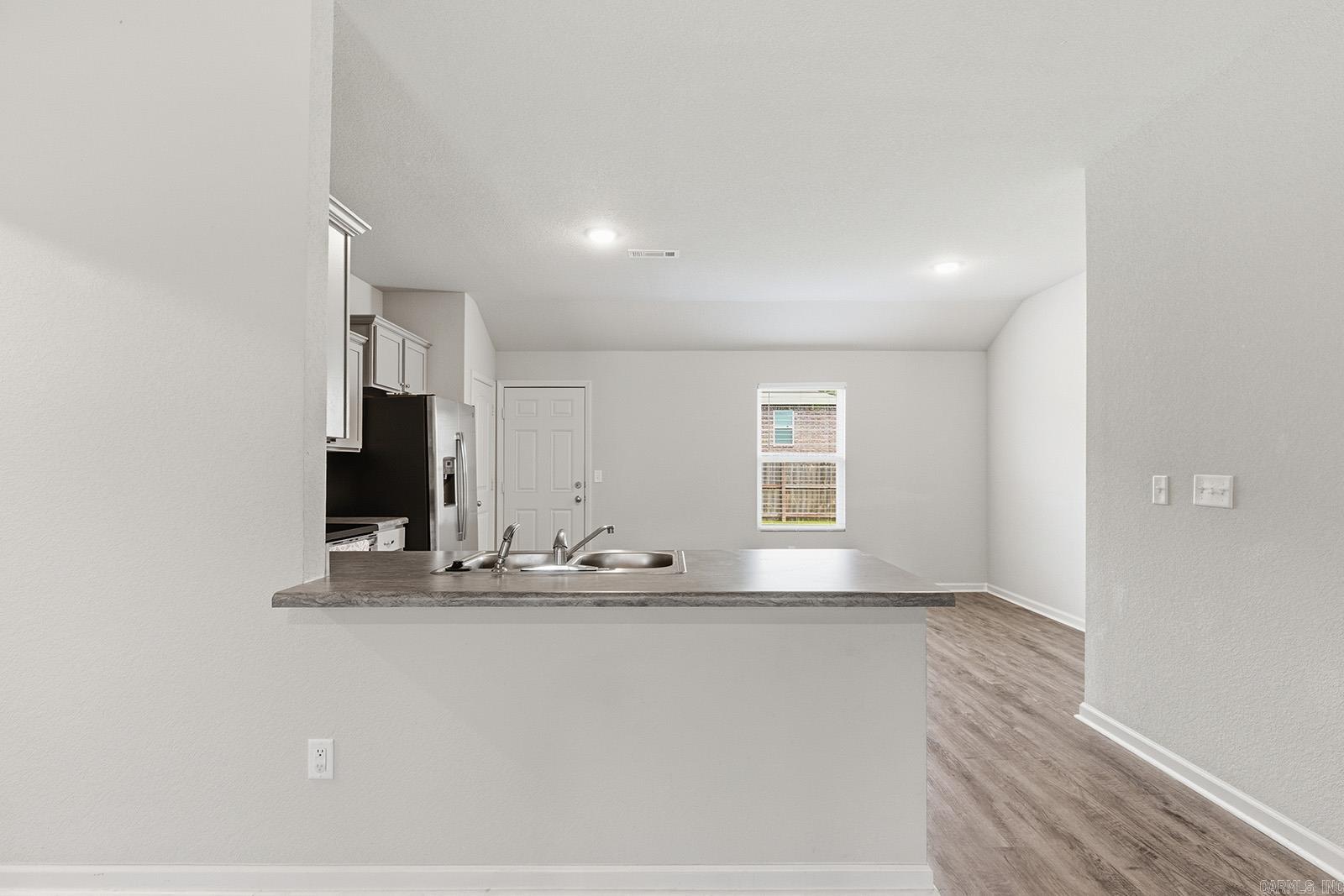 MUSEUM MEADOWS - Residential
