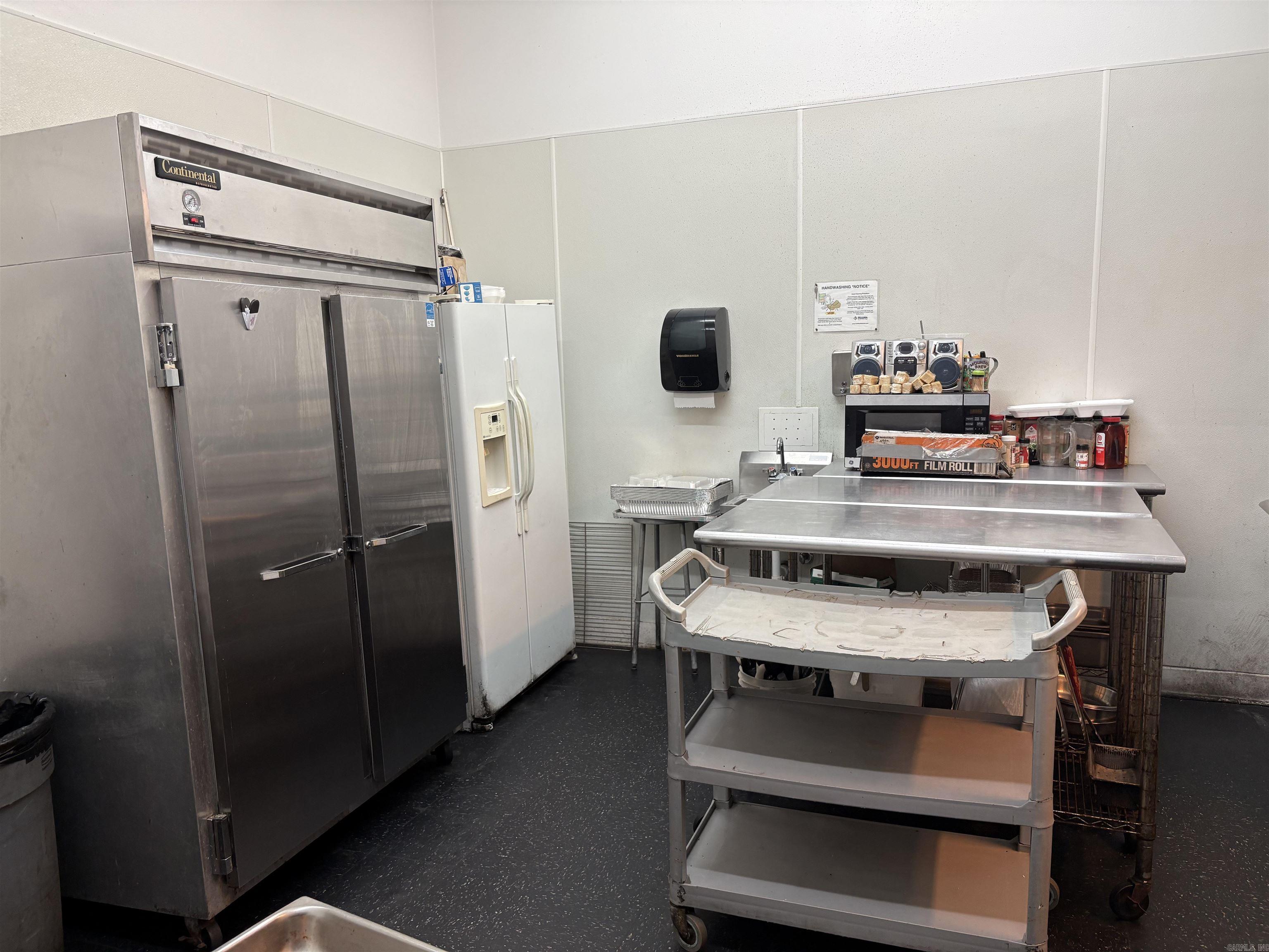 North Argenta - Commercial Sale