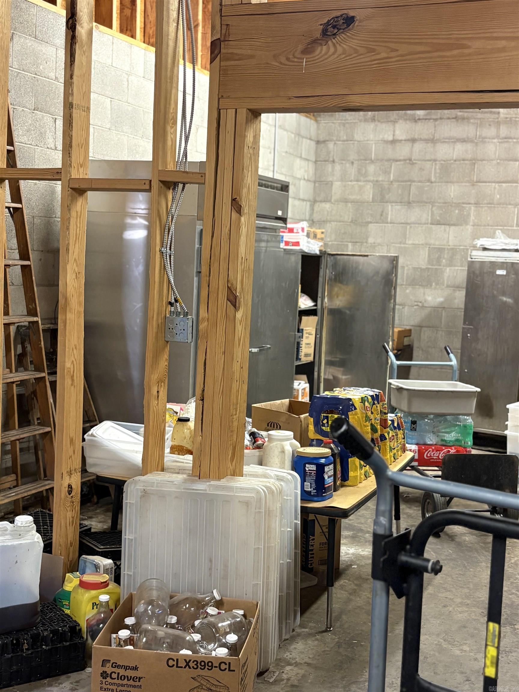 North Argenta - Commercial Sale