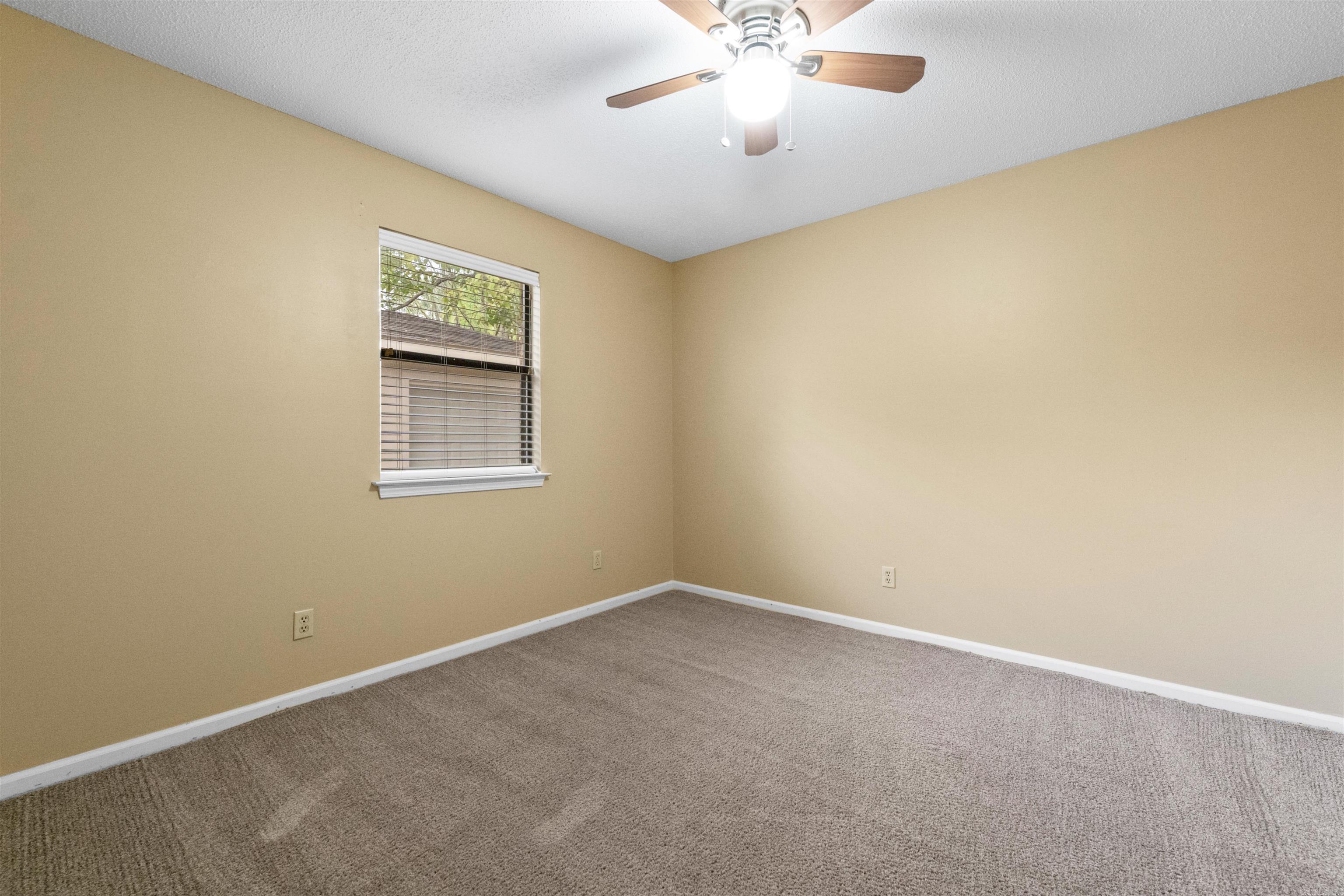 STONEWALL - Residential