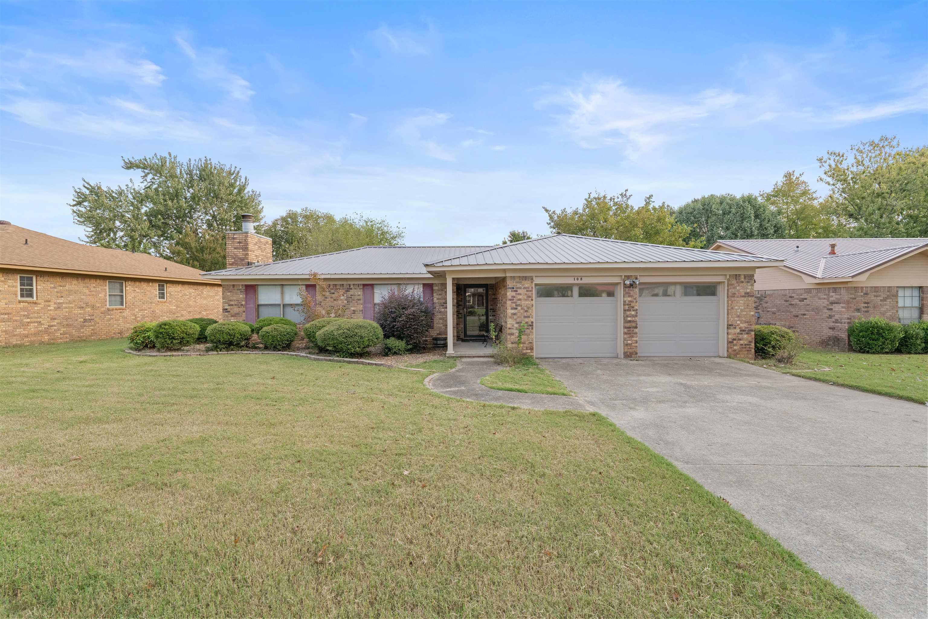 STONEWALL - Residential