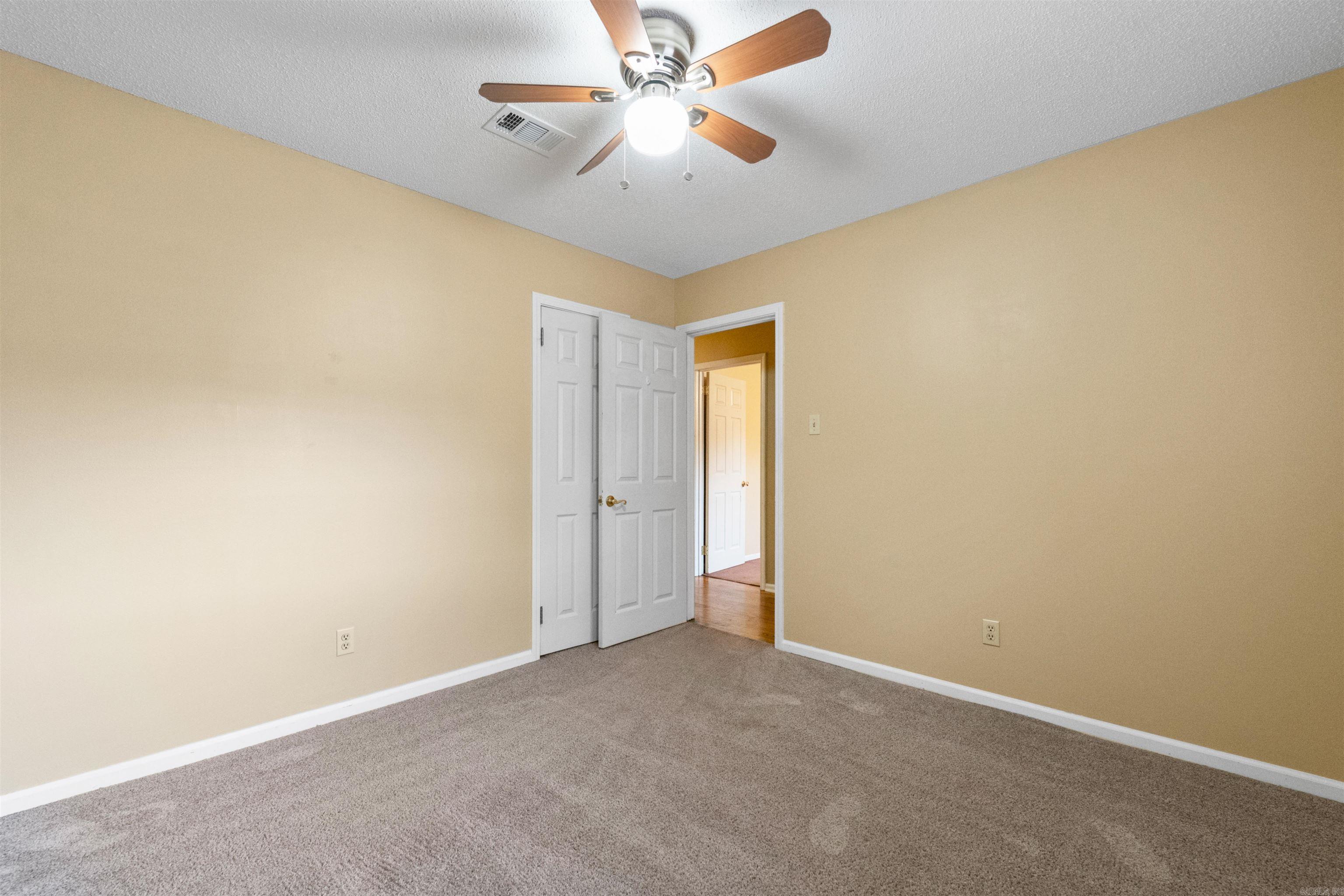 STONEWALL - Residential