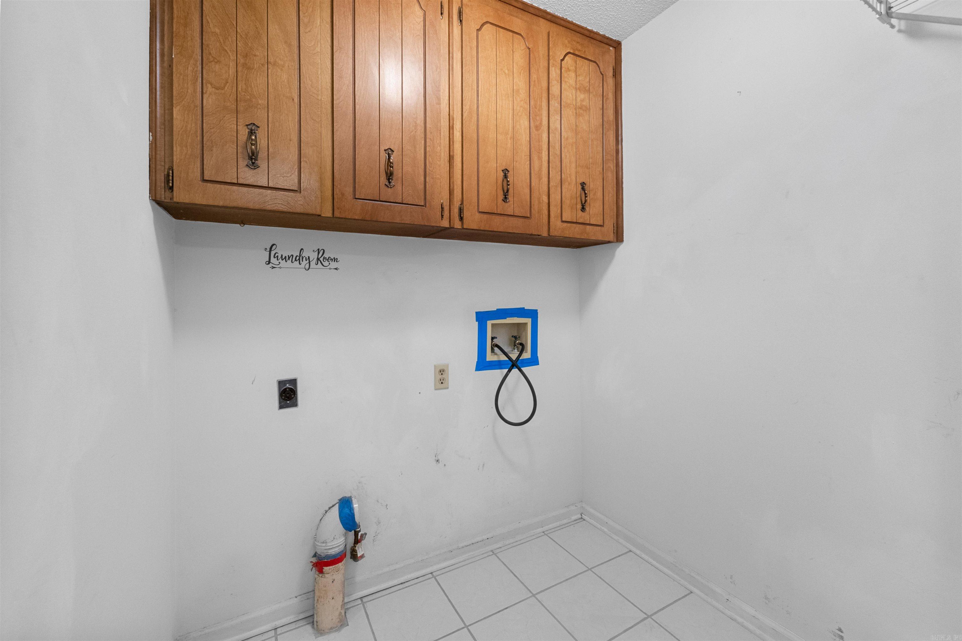 STONEWALL - Residential