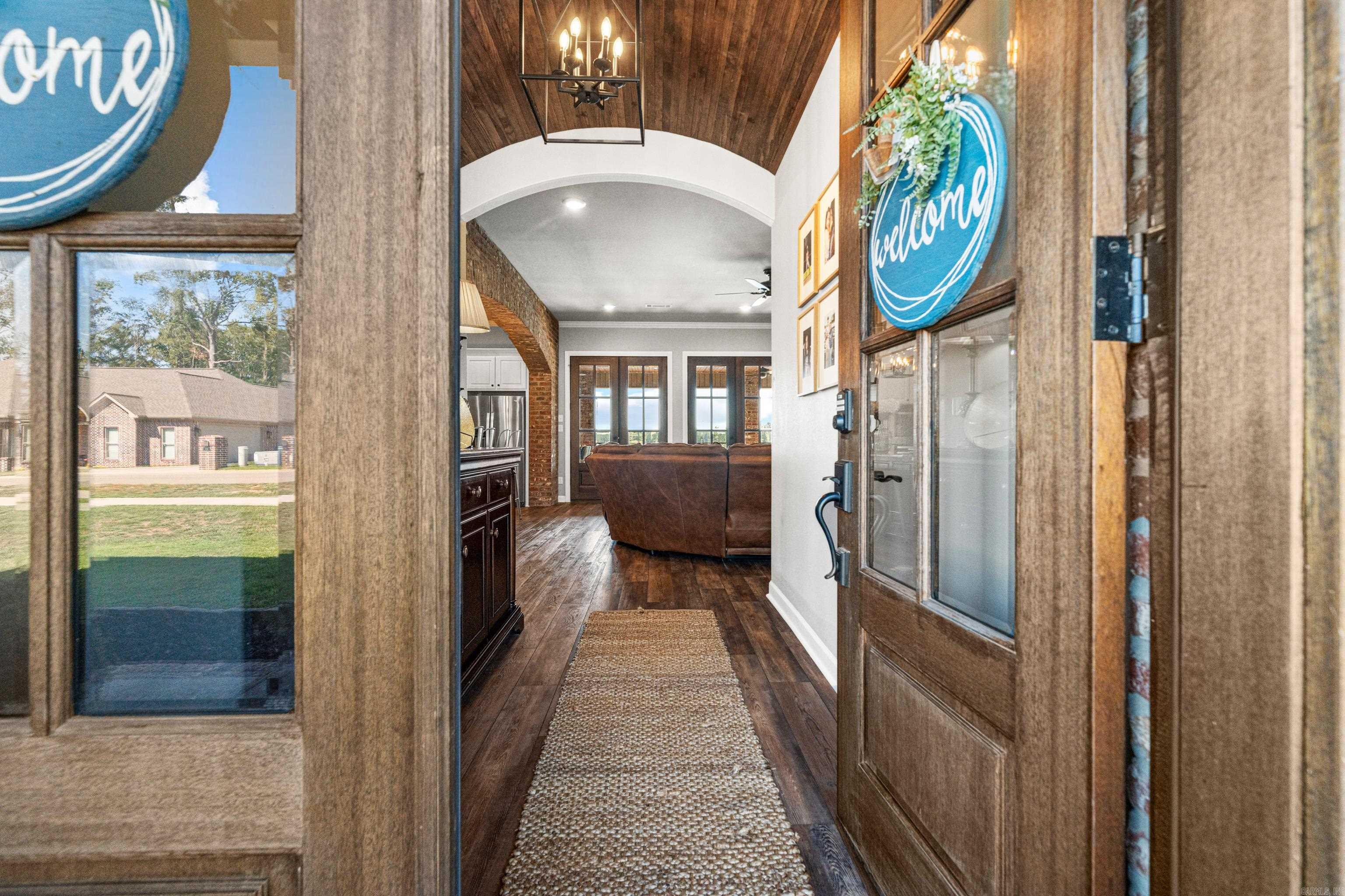 OAK TREE RIDGE SUB - Residential