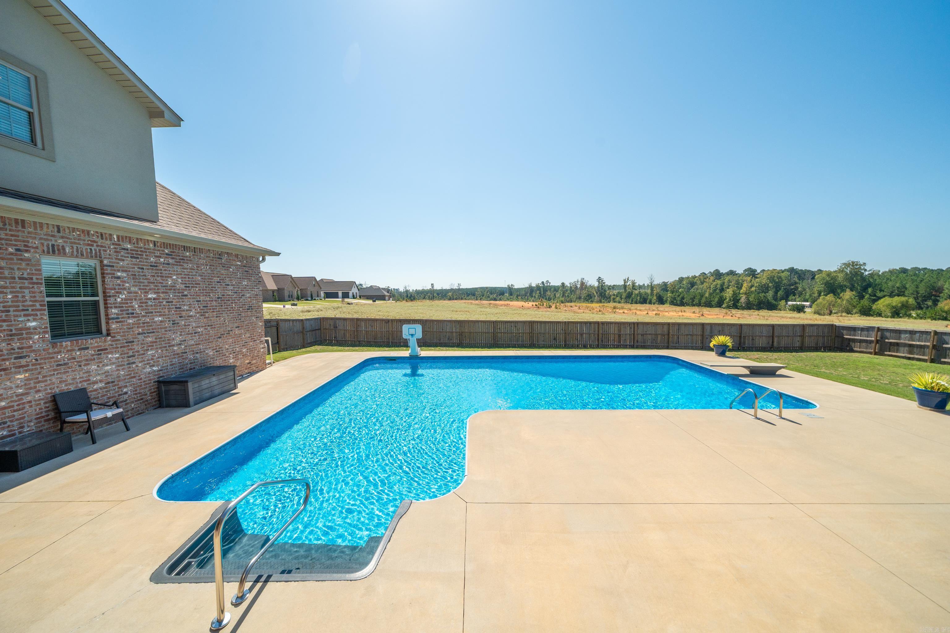 OAK TREE RIDGE SUB - Residential