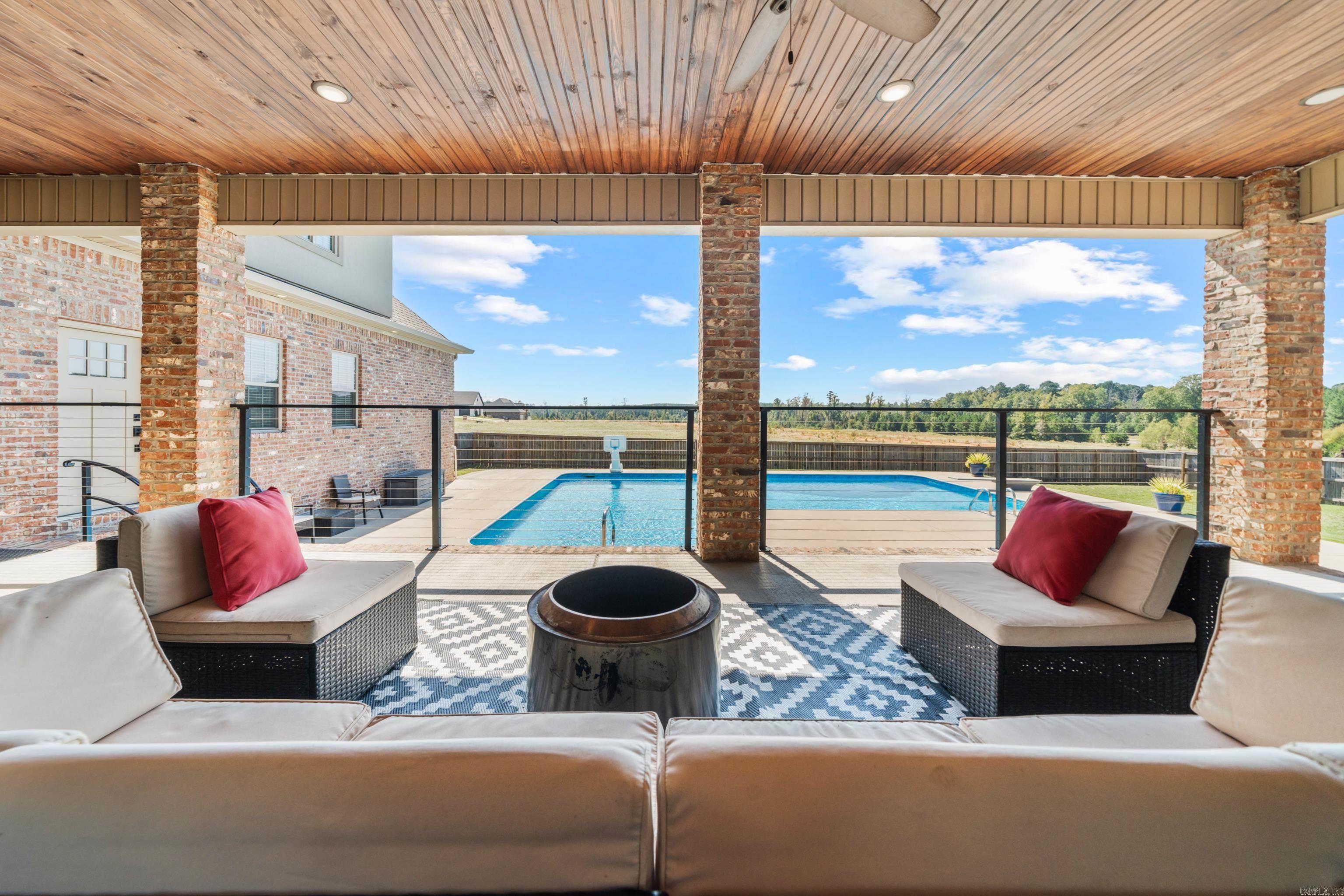 OAK TREE RIDGE SUB - Residential