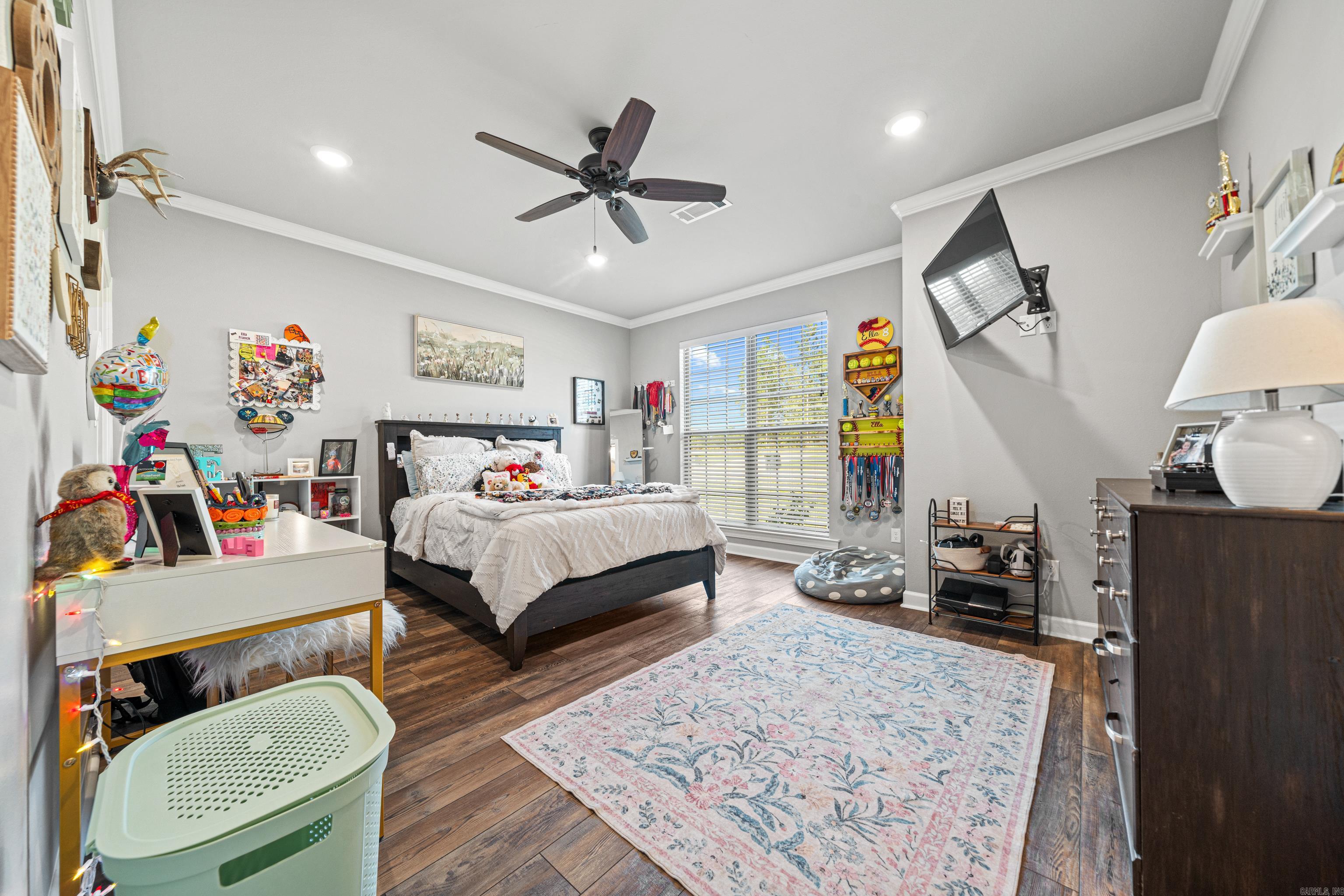 OAK TREE RIDGE SUB - Residential