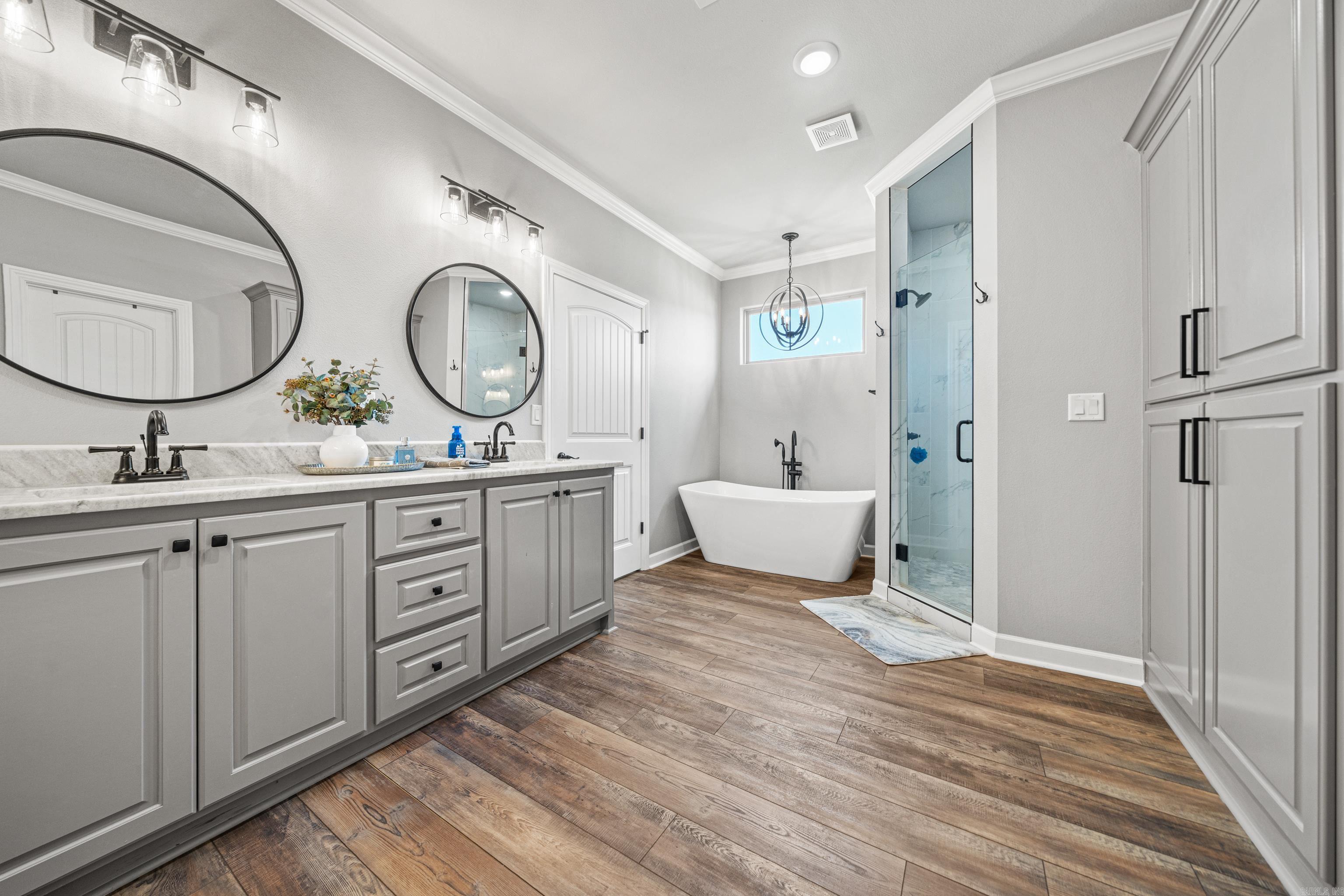 OAK TREE RIDGE SUB - Residential