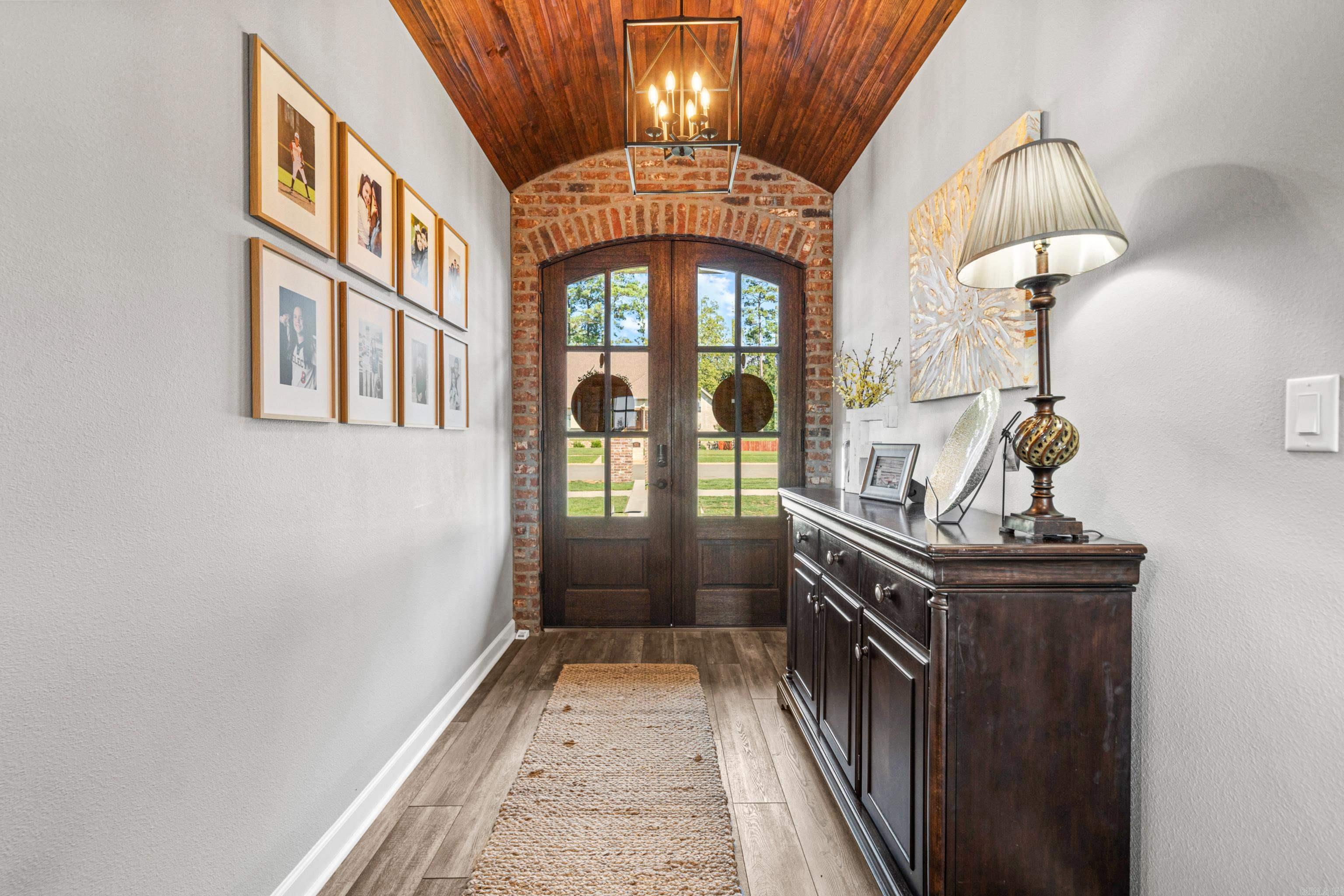 OAK TREE RIDGE SUB - Residential