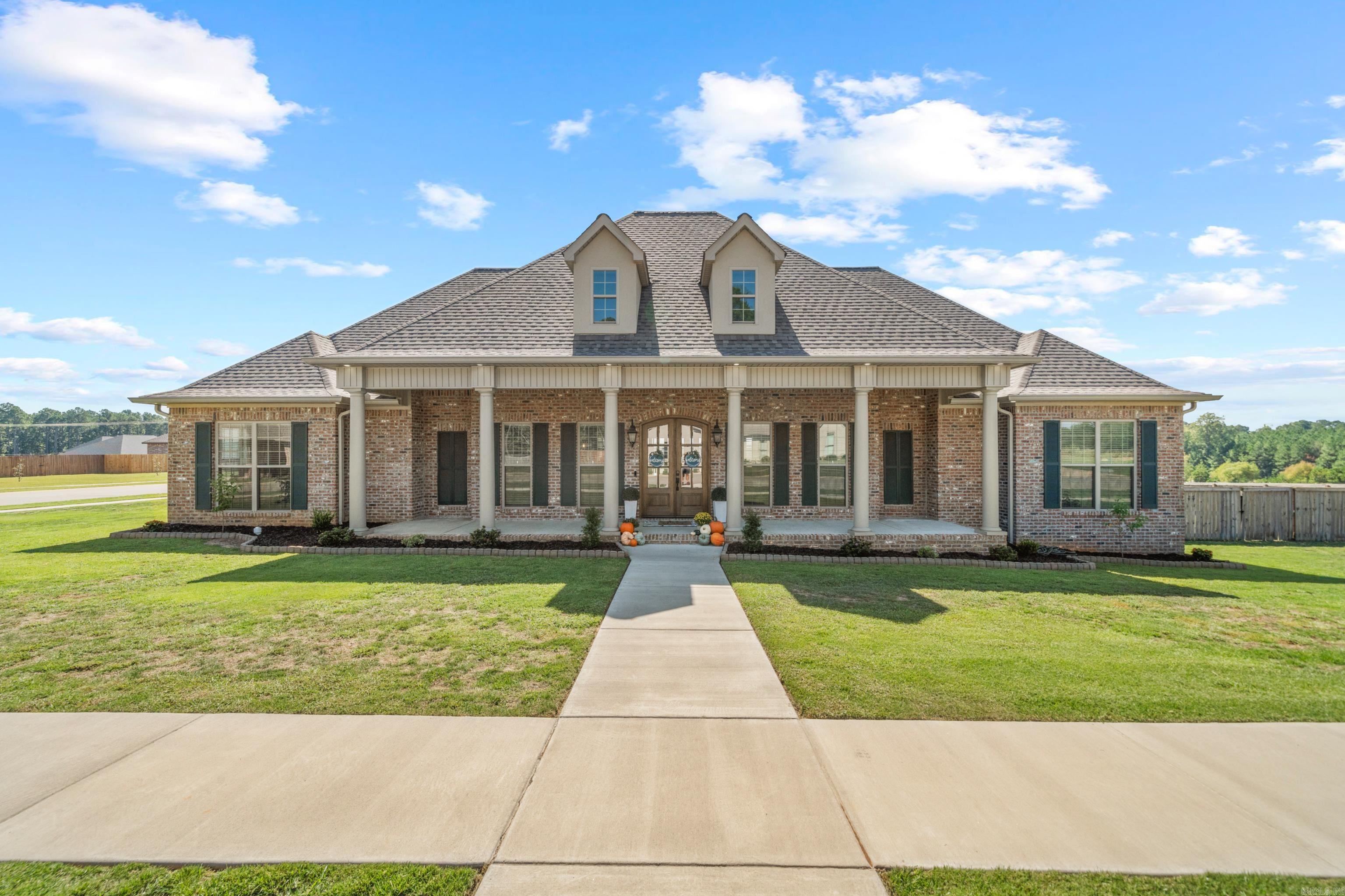 OAK TREE RIDGE SUB - Residential