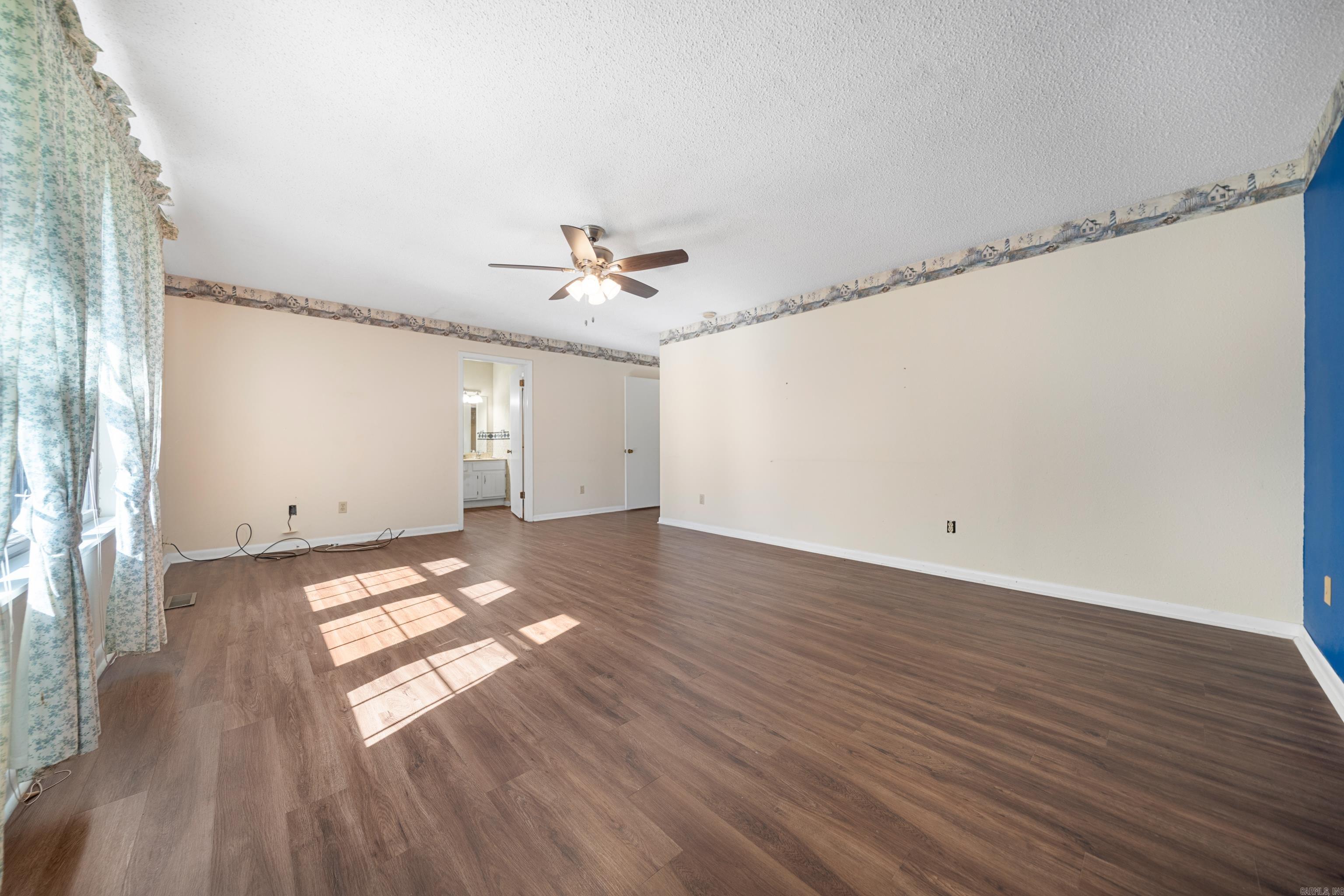 BEVERLY HILLS - Residential