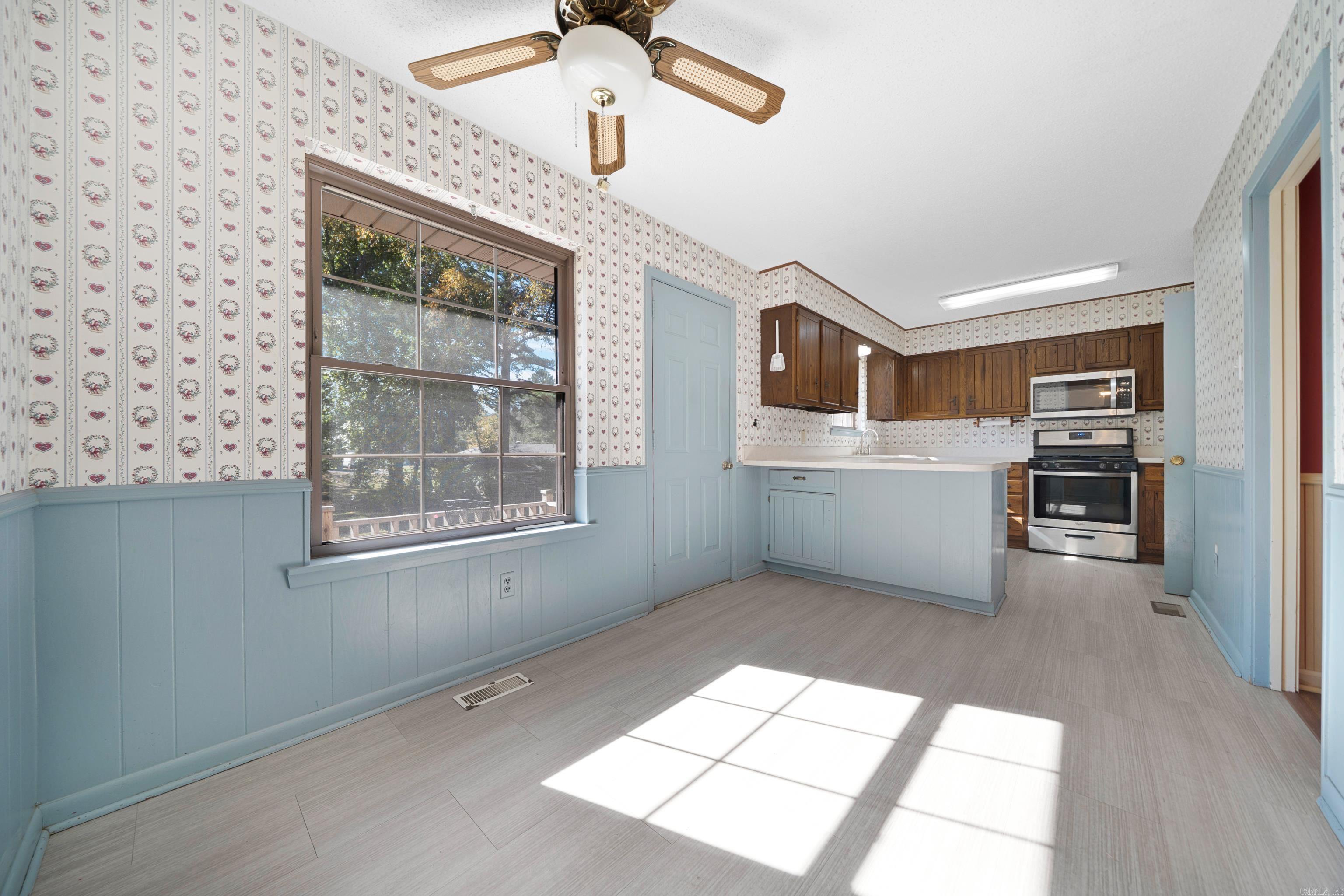 BEVERLY HILLS - Residential