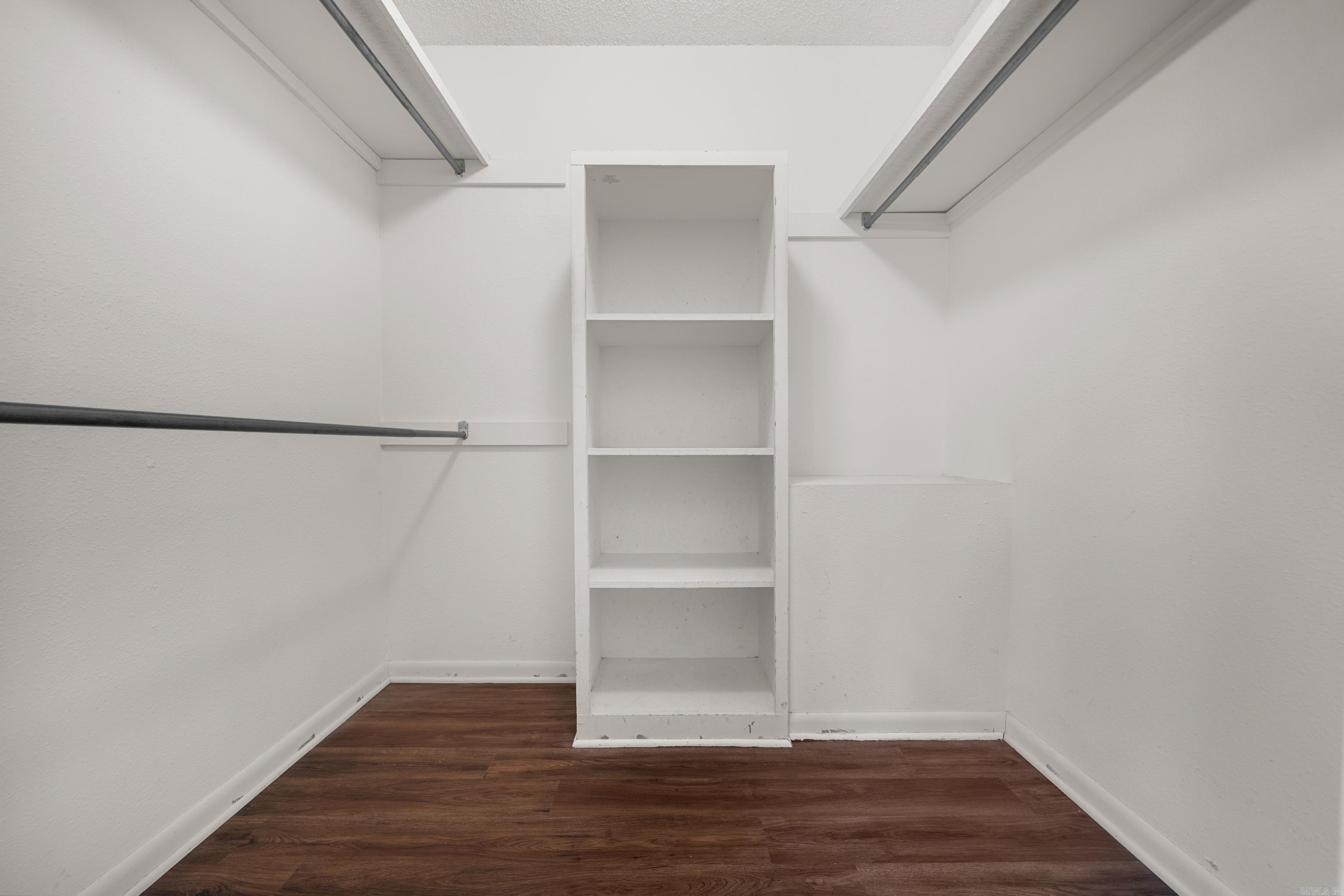 BEVERLY HILLS - Residential