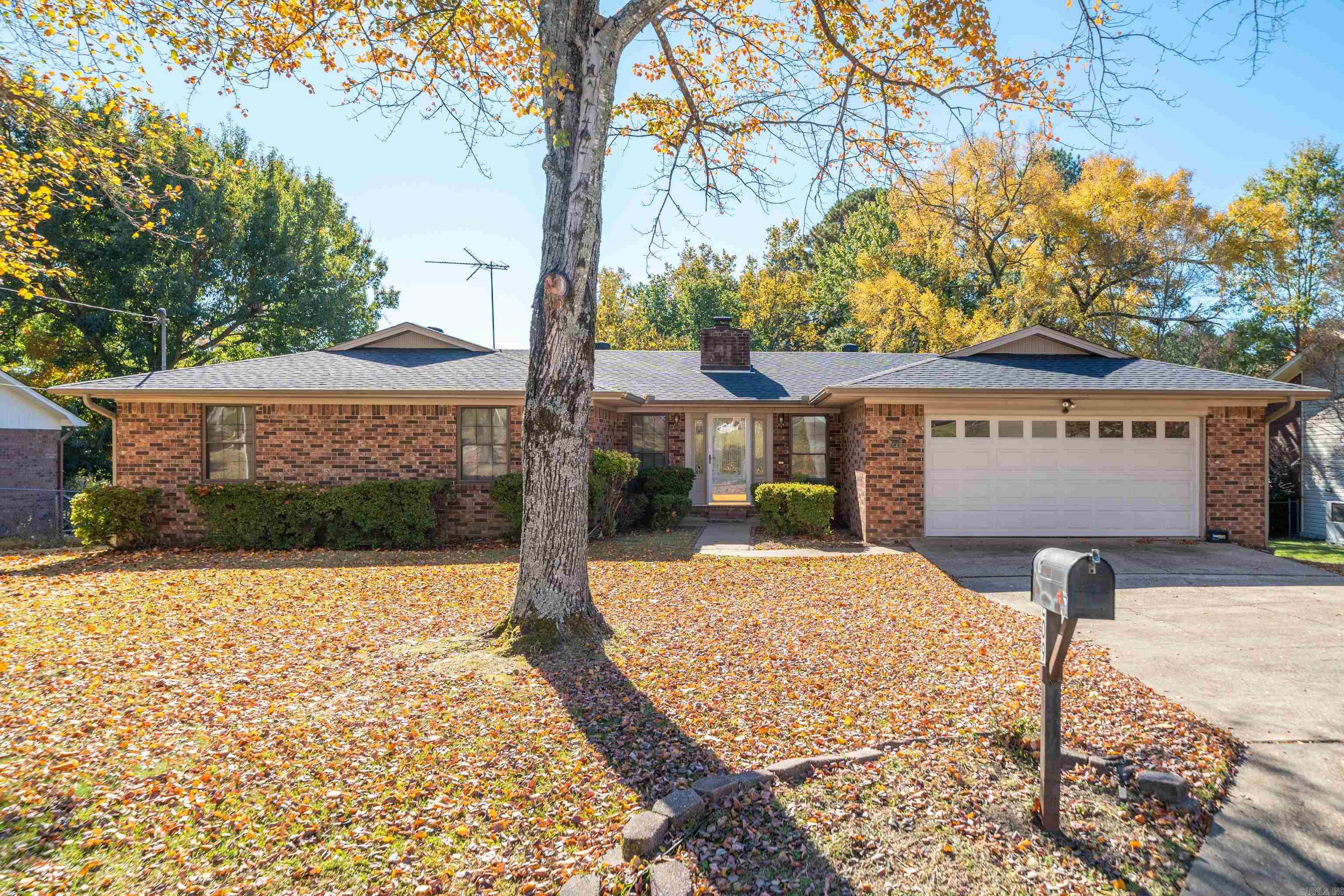 BEVERLY HILLS - Residential