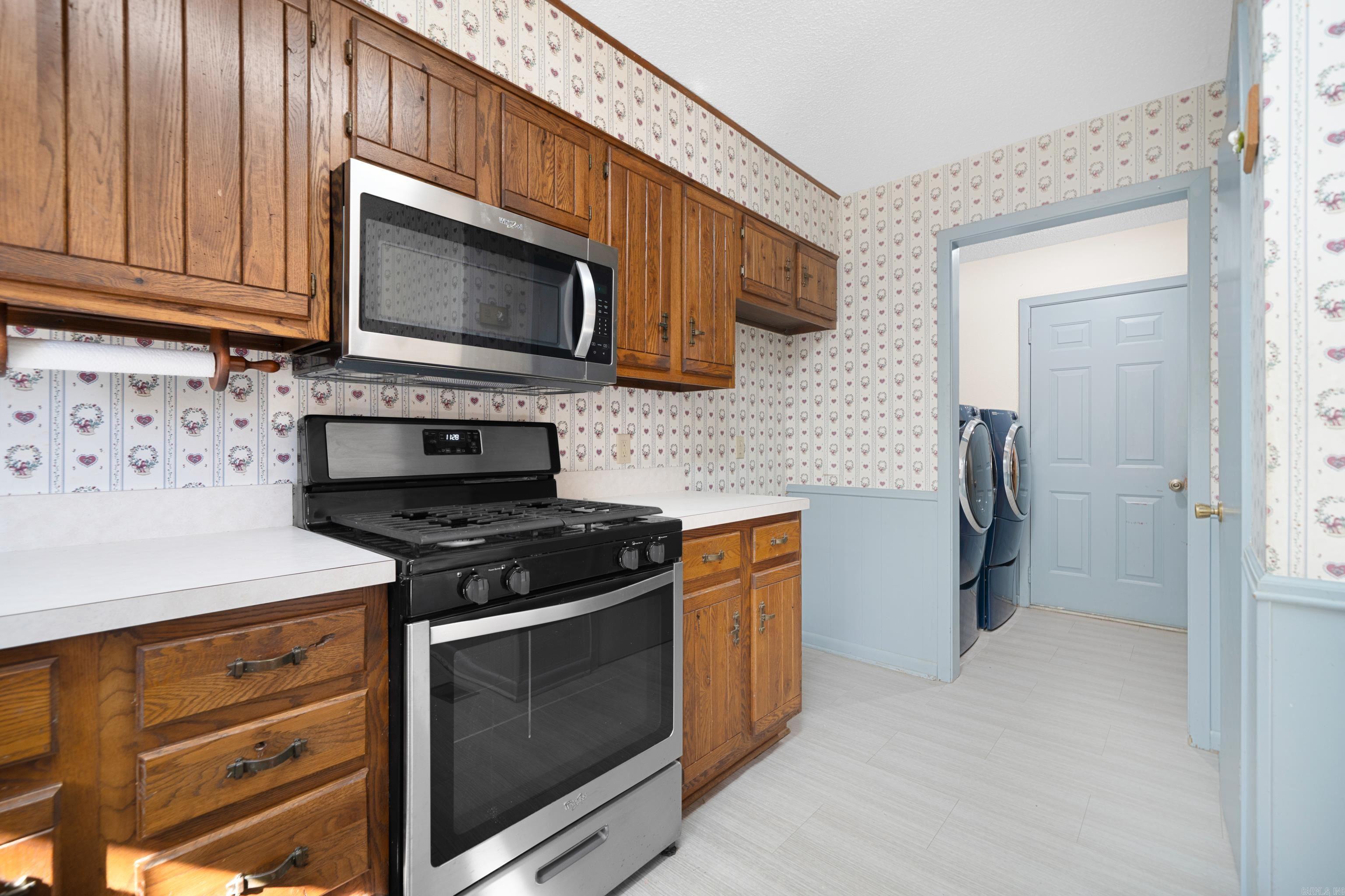 BEVERLY HILLS - Residential