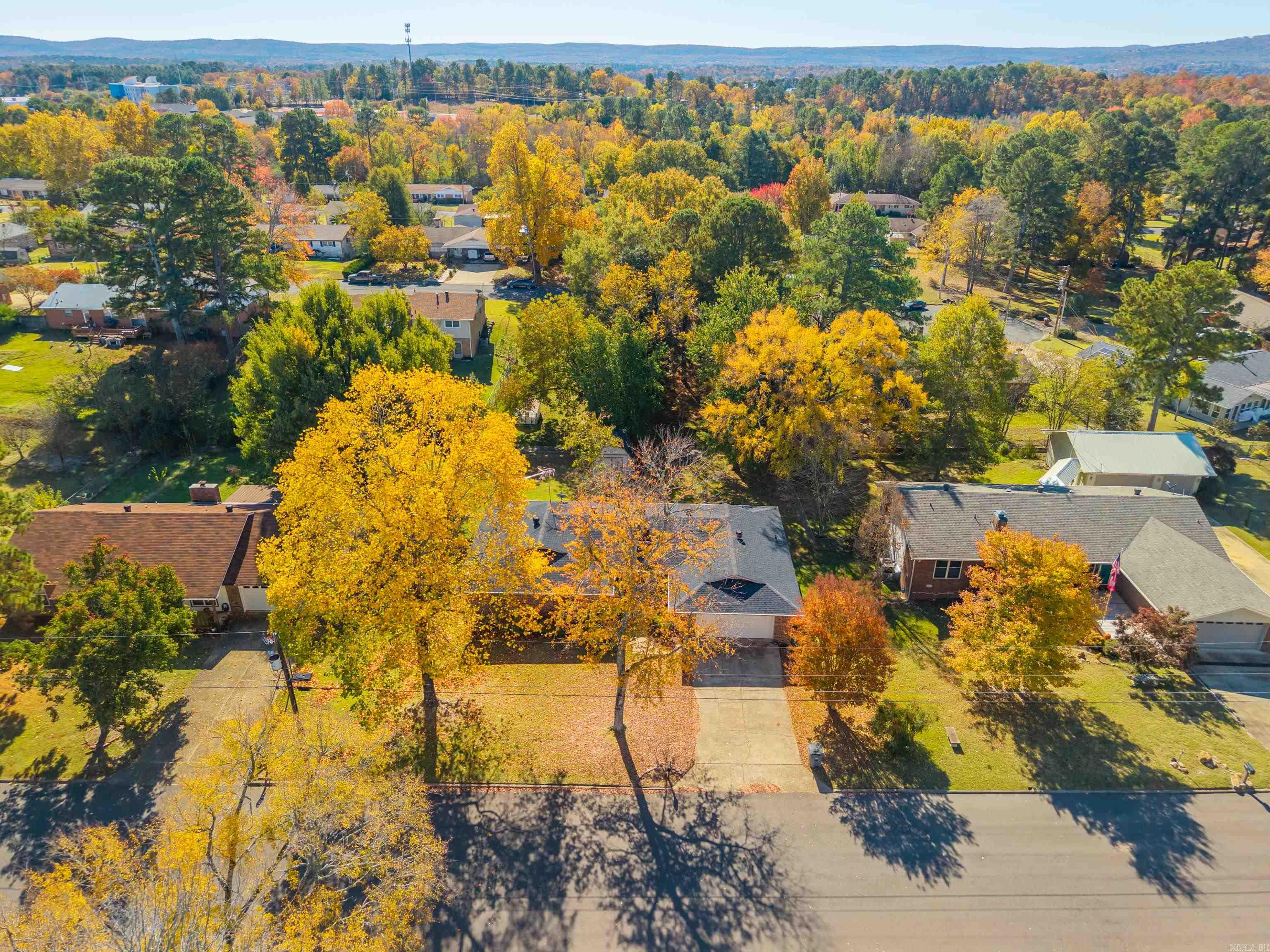 BEVERLY HILLS - Residential