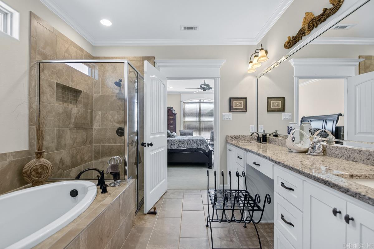 AUSTIN GARDENS PATIO HOMES ADDN - Residential