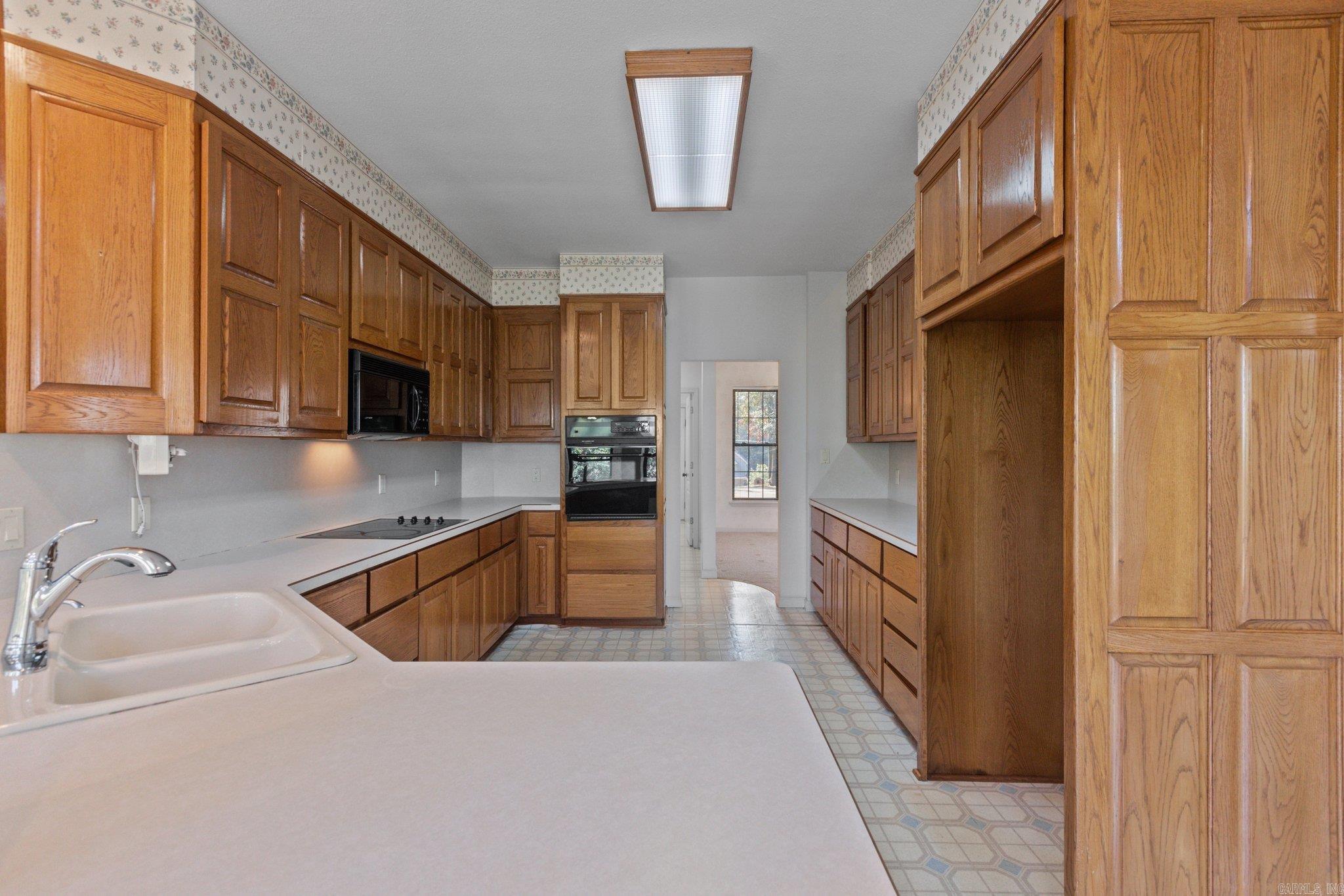 QUINNS LAKE PARK - Residential