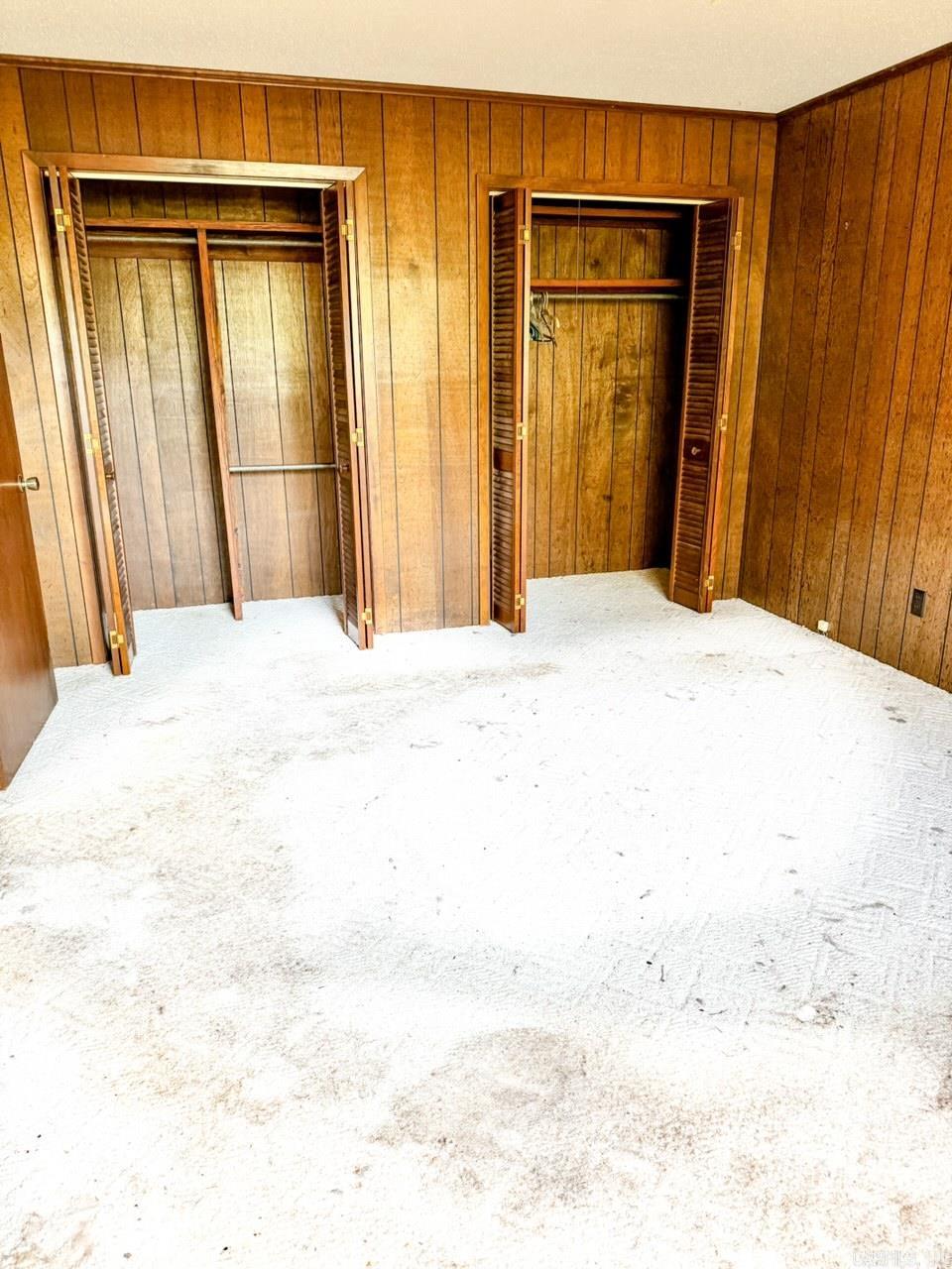 BURROUGHS, J.H. - Residential