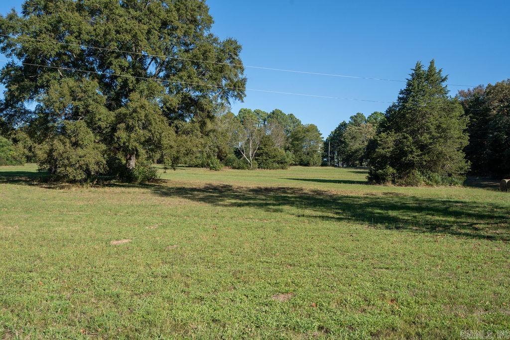 Searcy Outlets - Land