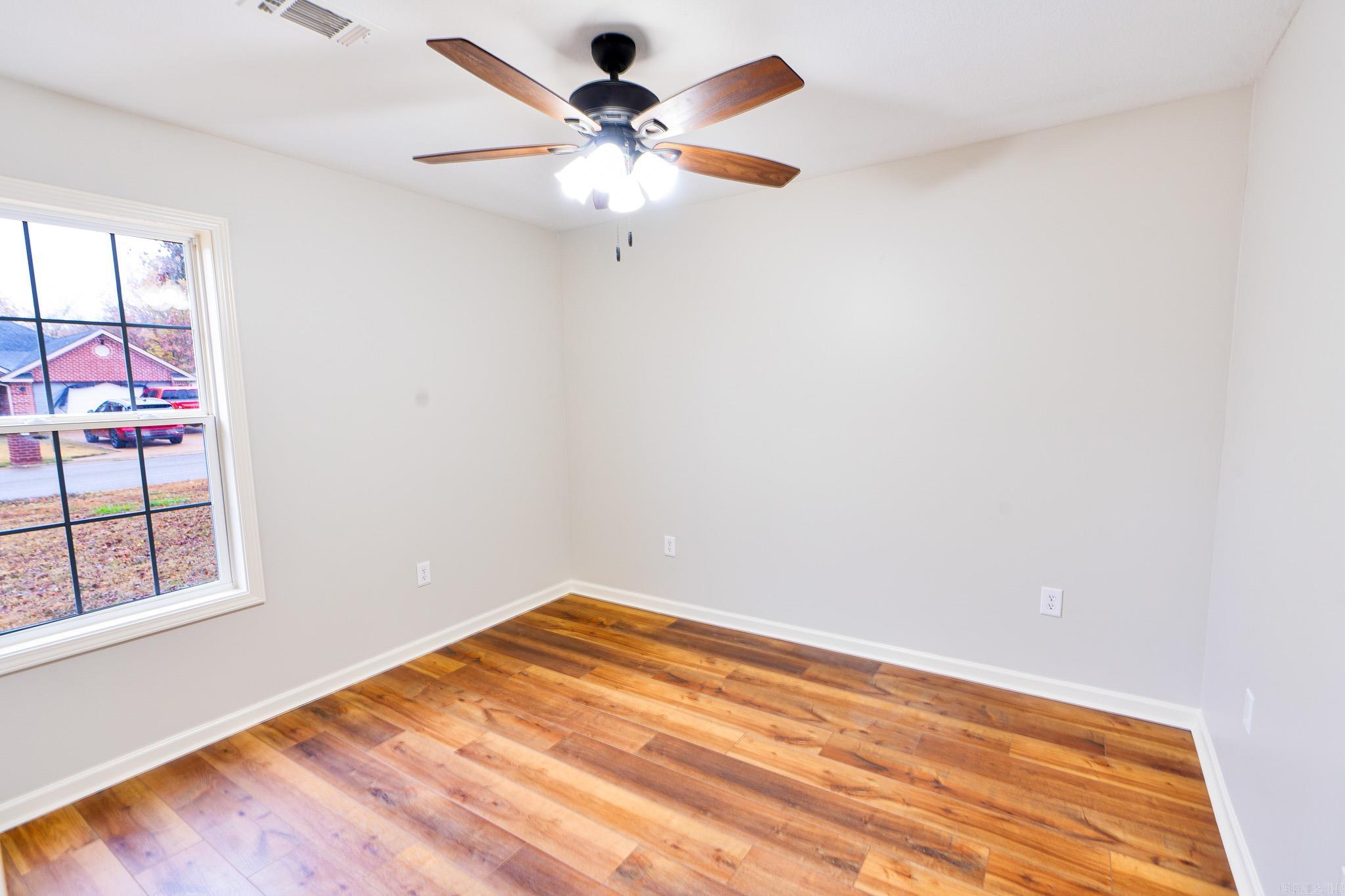 DOGWOOD ACRES - Residential