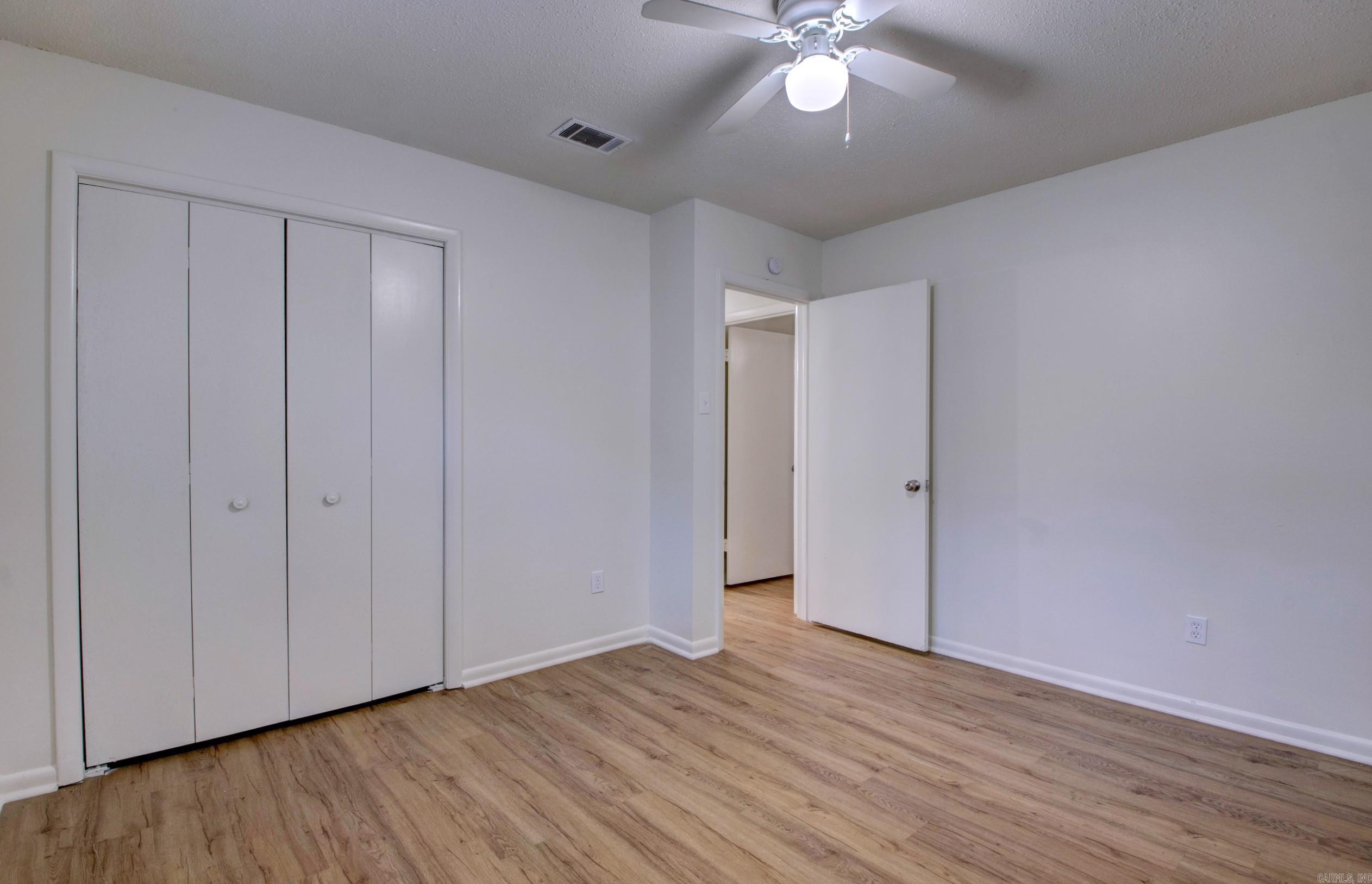 MEADOW LARK - Residential