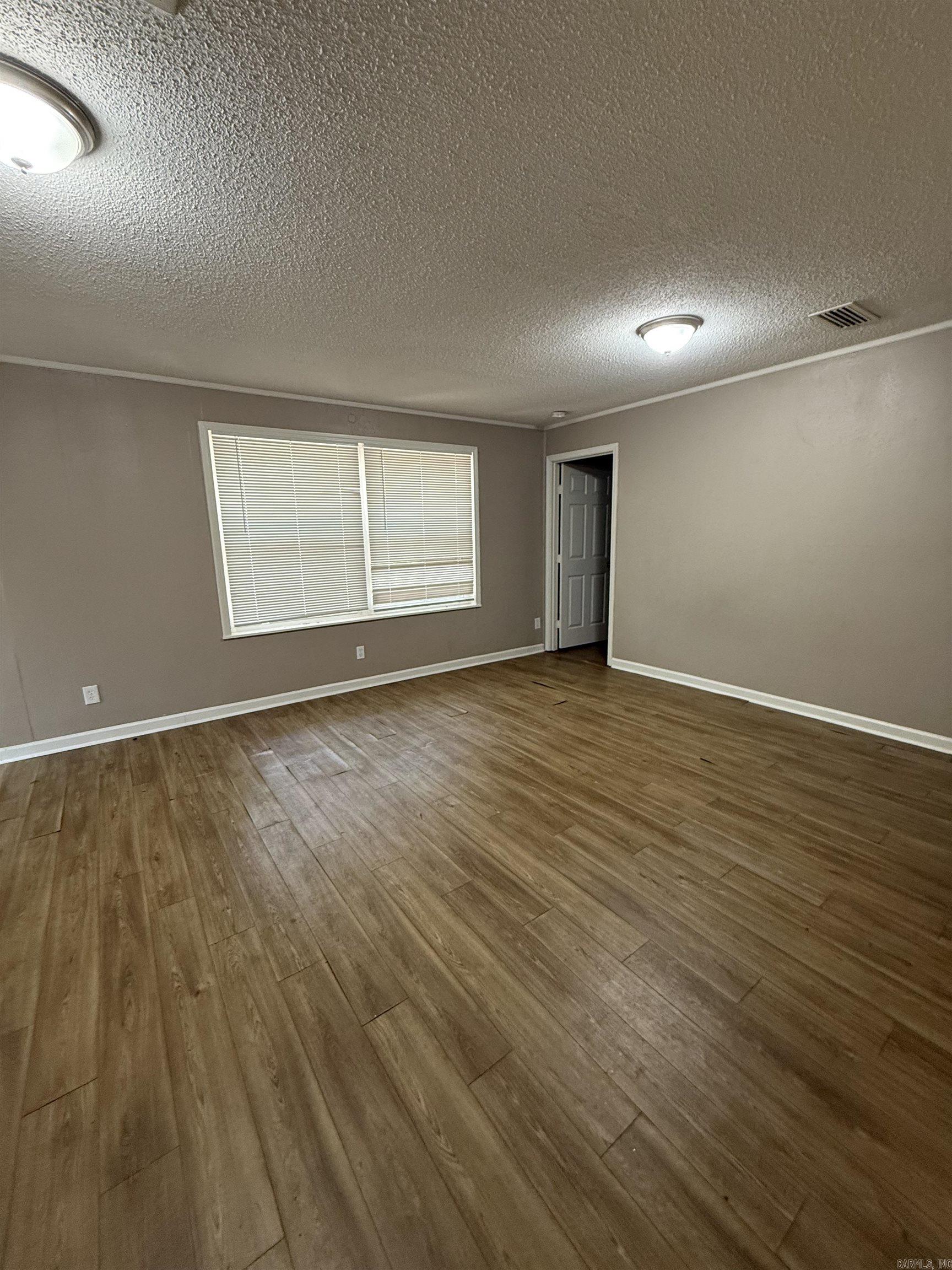 WINDAMERE - Residential