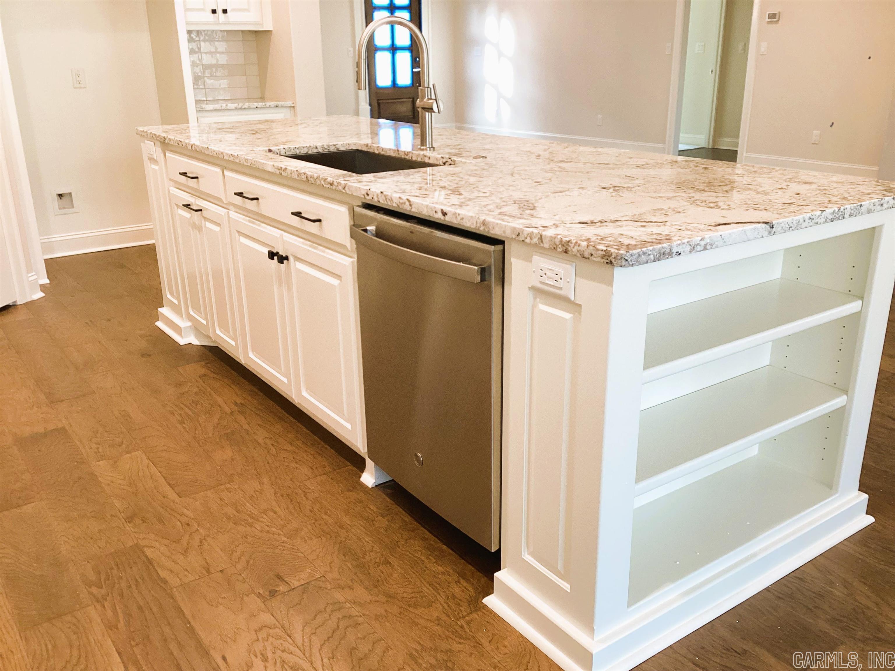 PACIFICA VILLAS - Residential