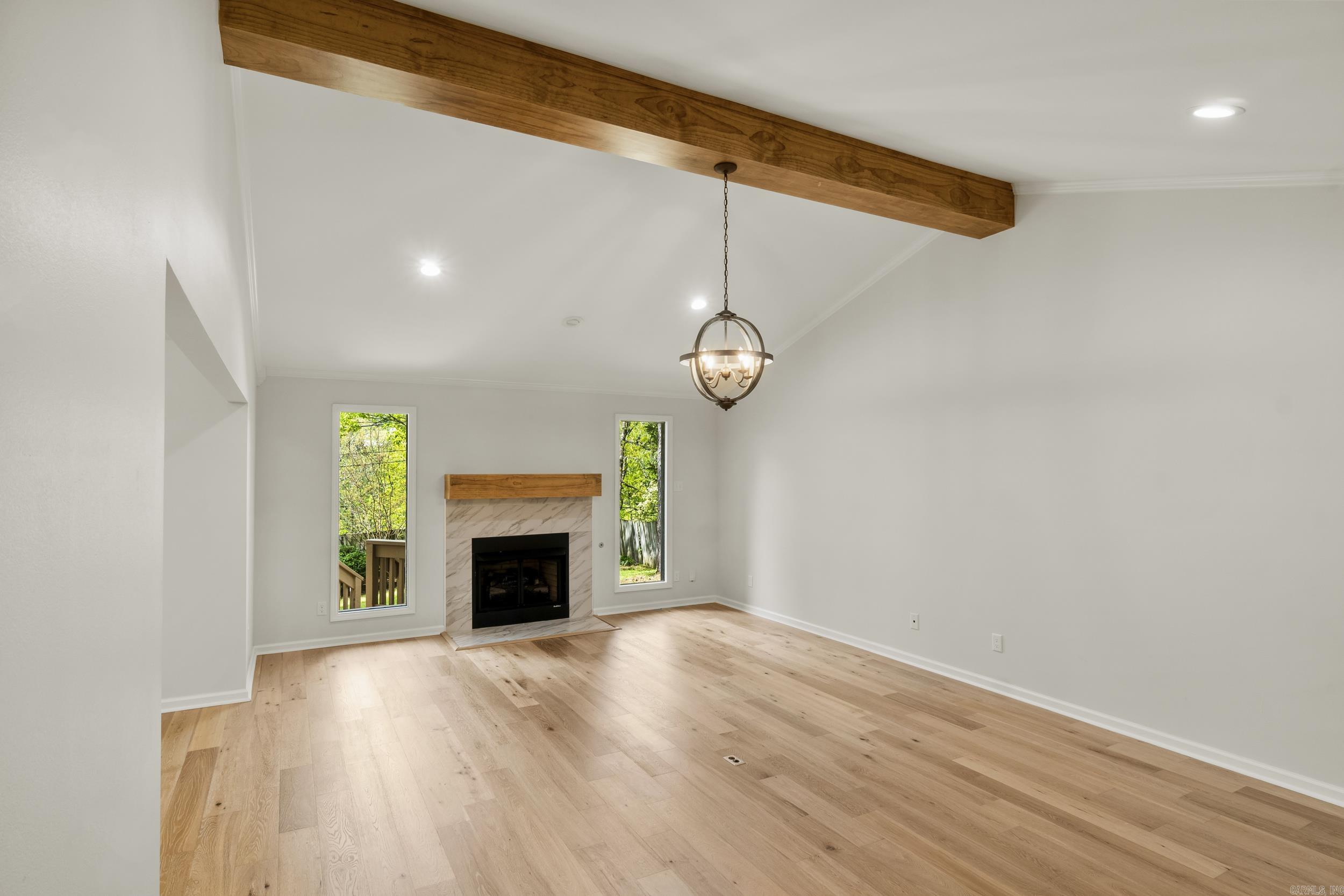 MARLOWE MANOR - Residential