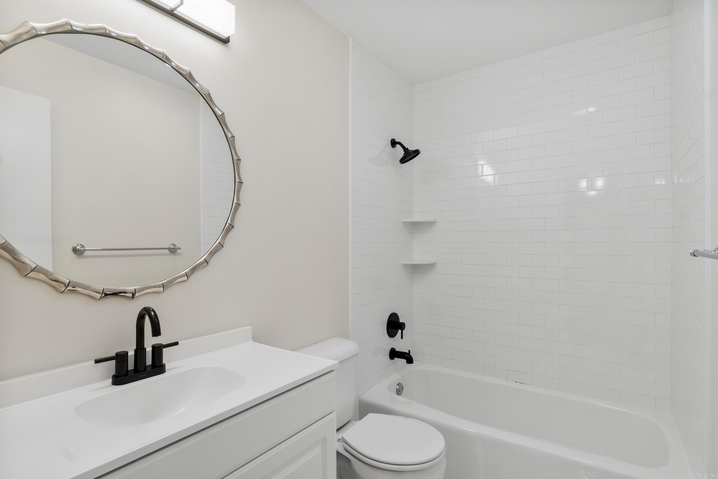 MARLOWE MANOR - Residential