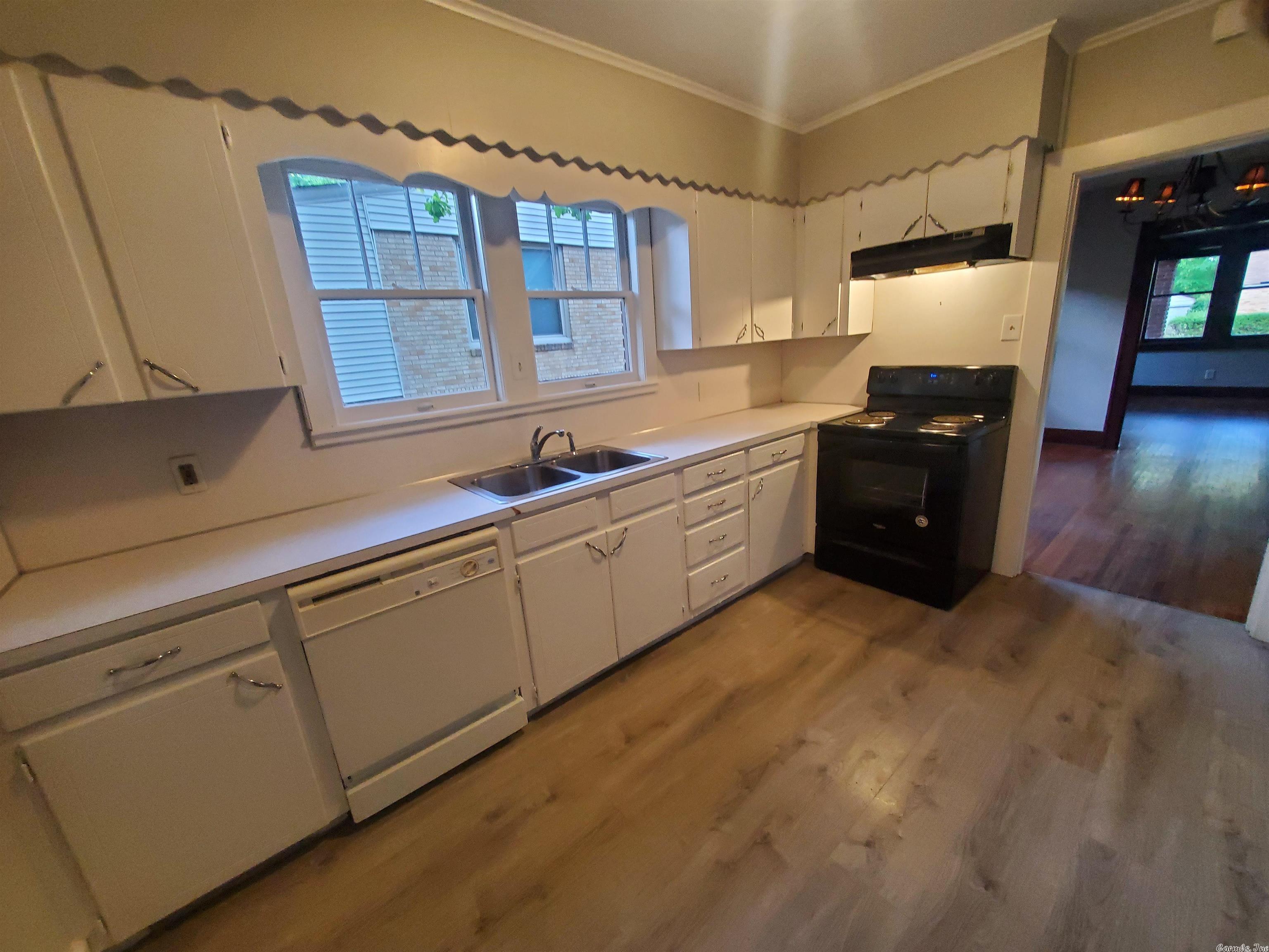 OAK FOREST - Residential