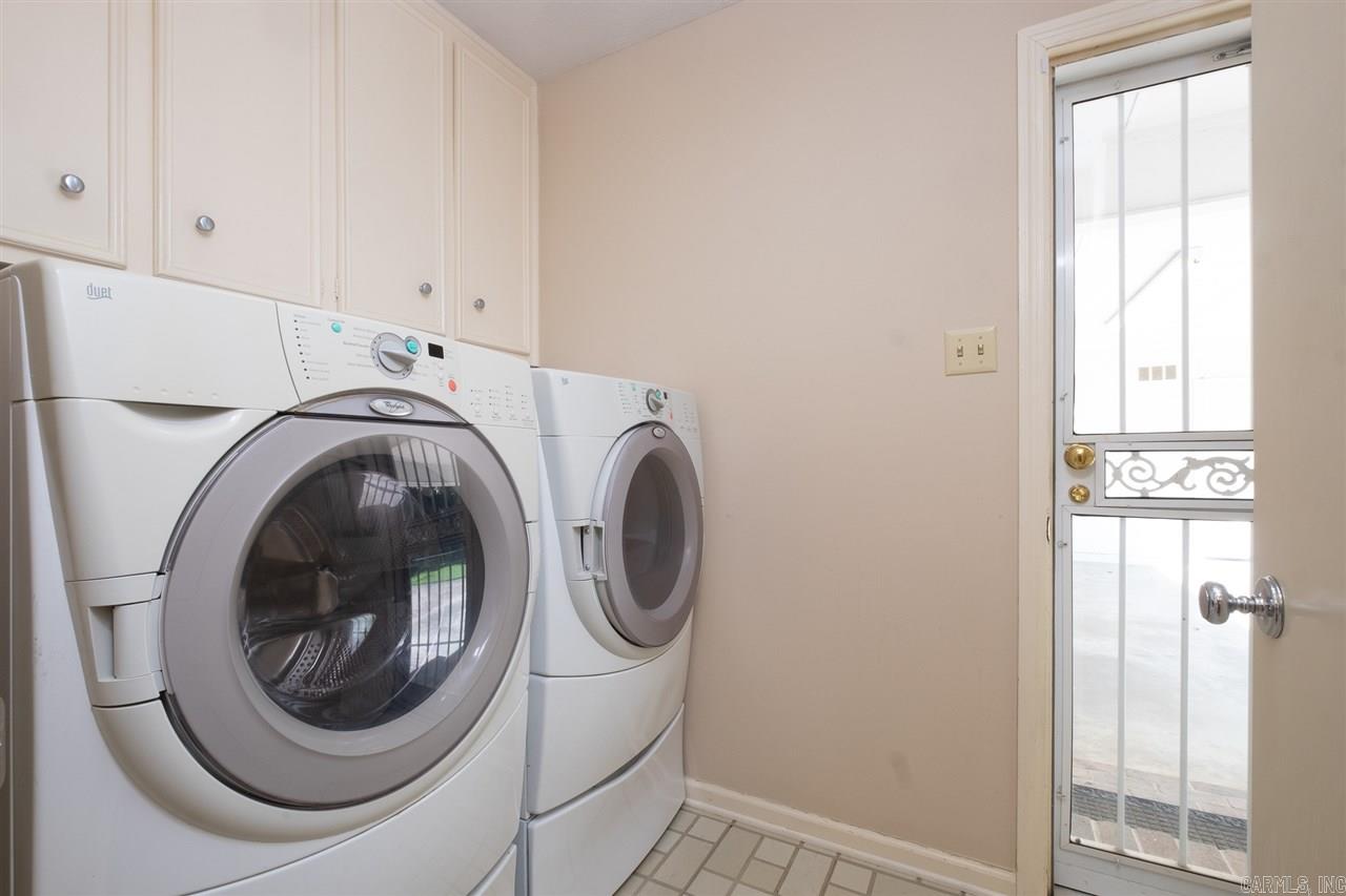 Hall Cove - Residential Lease