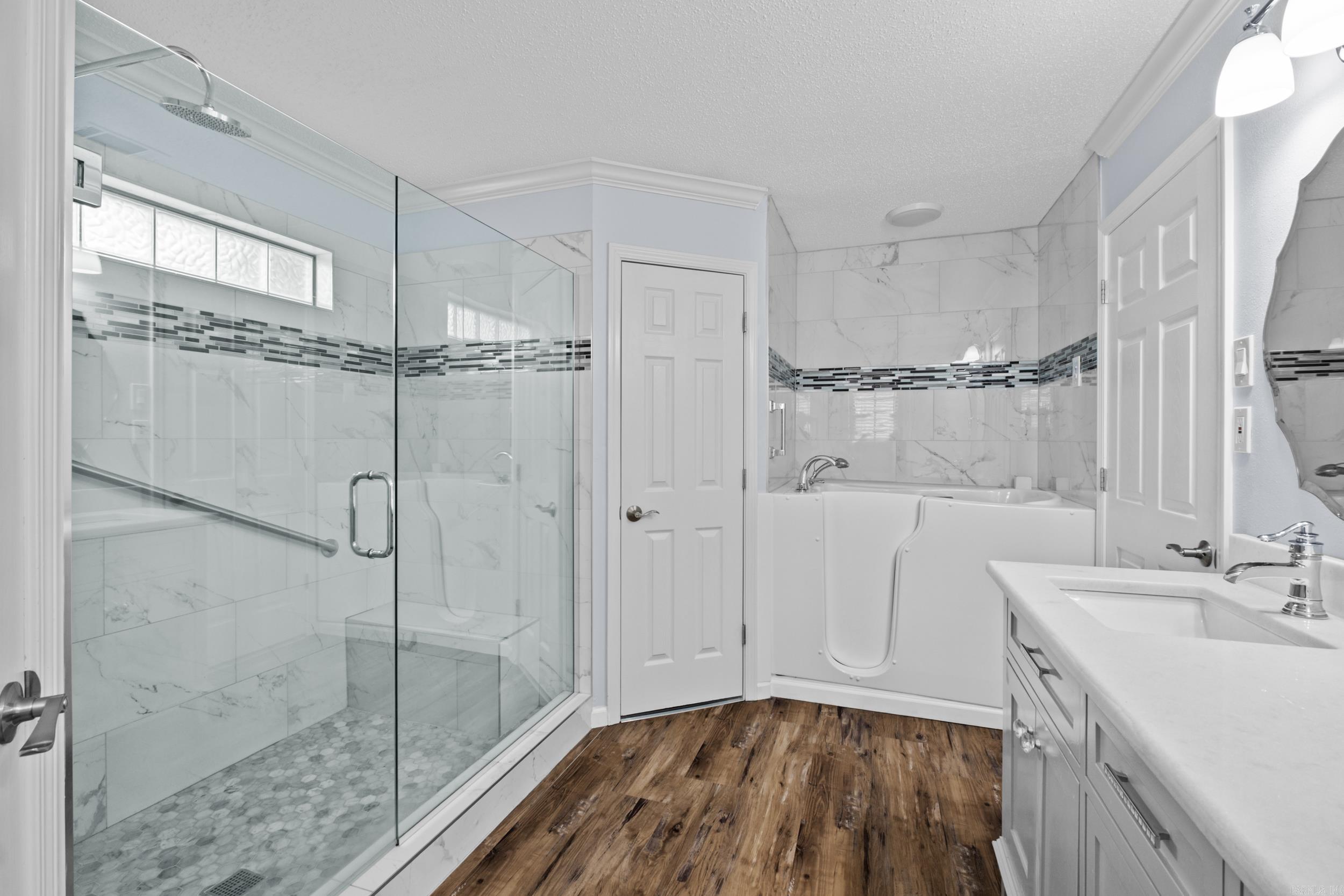 OVERCUP RIDGE ADDN - Residential