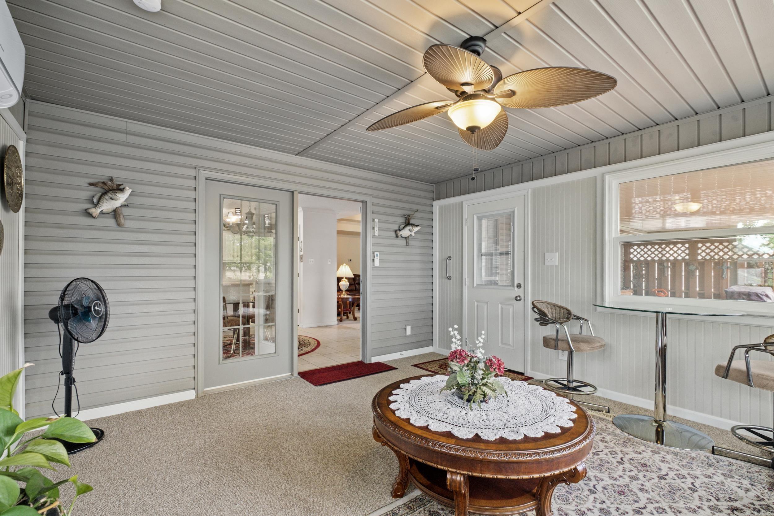 OVERCUP RIDGE ADDN - Residential