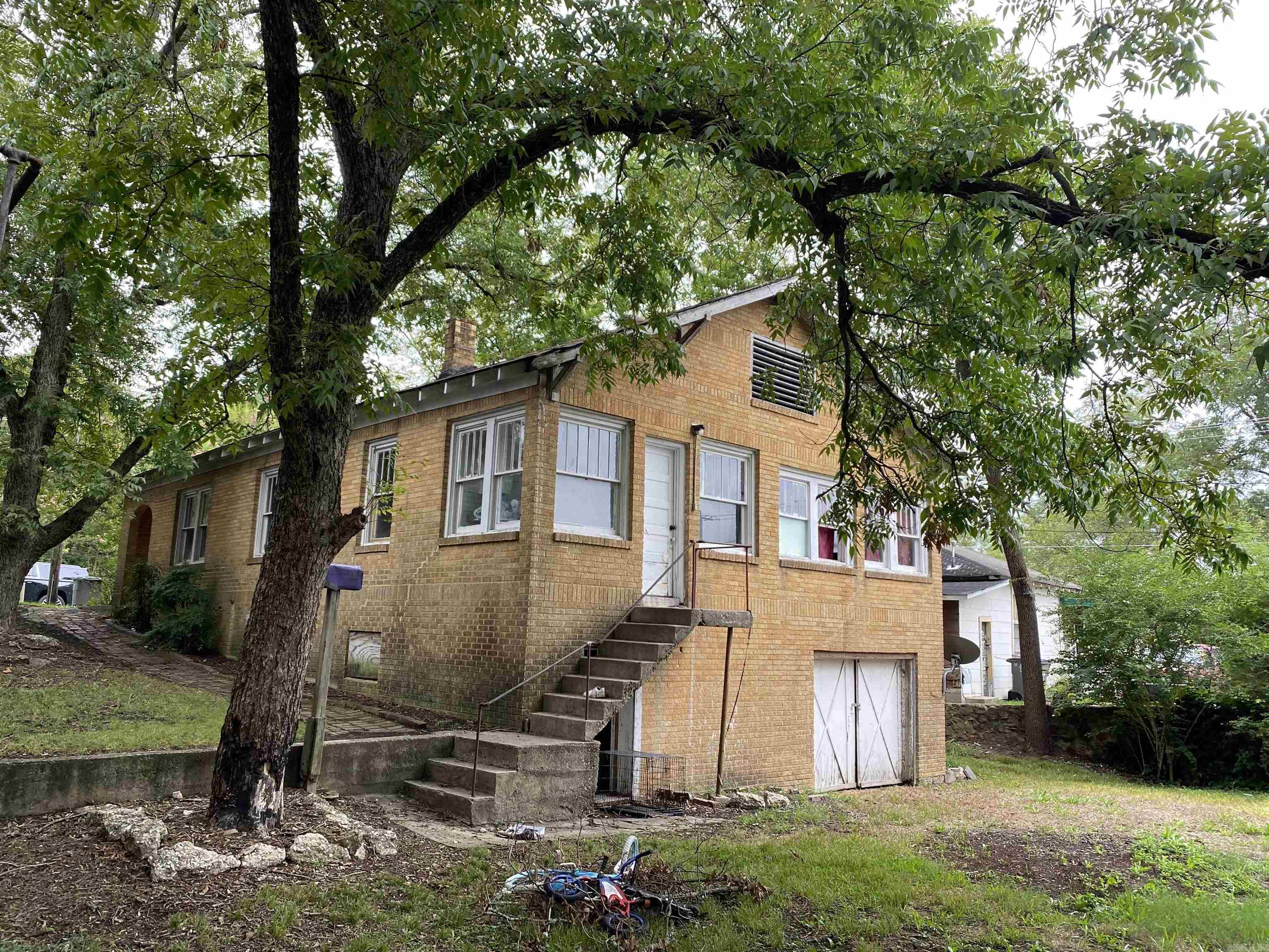 Morrison & Belding - Residential Income