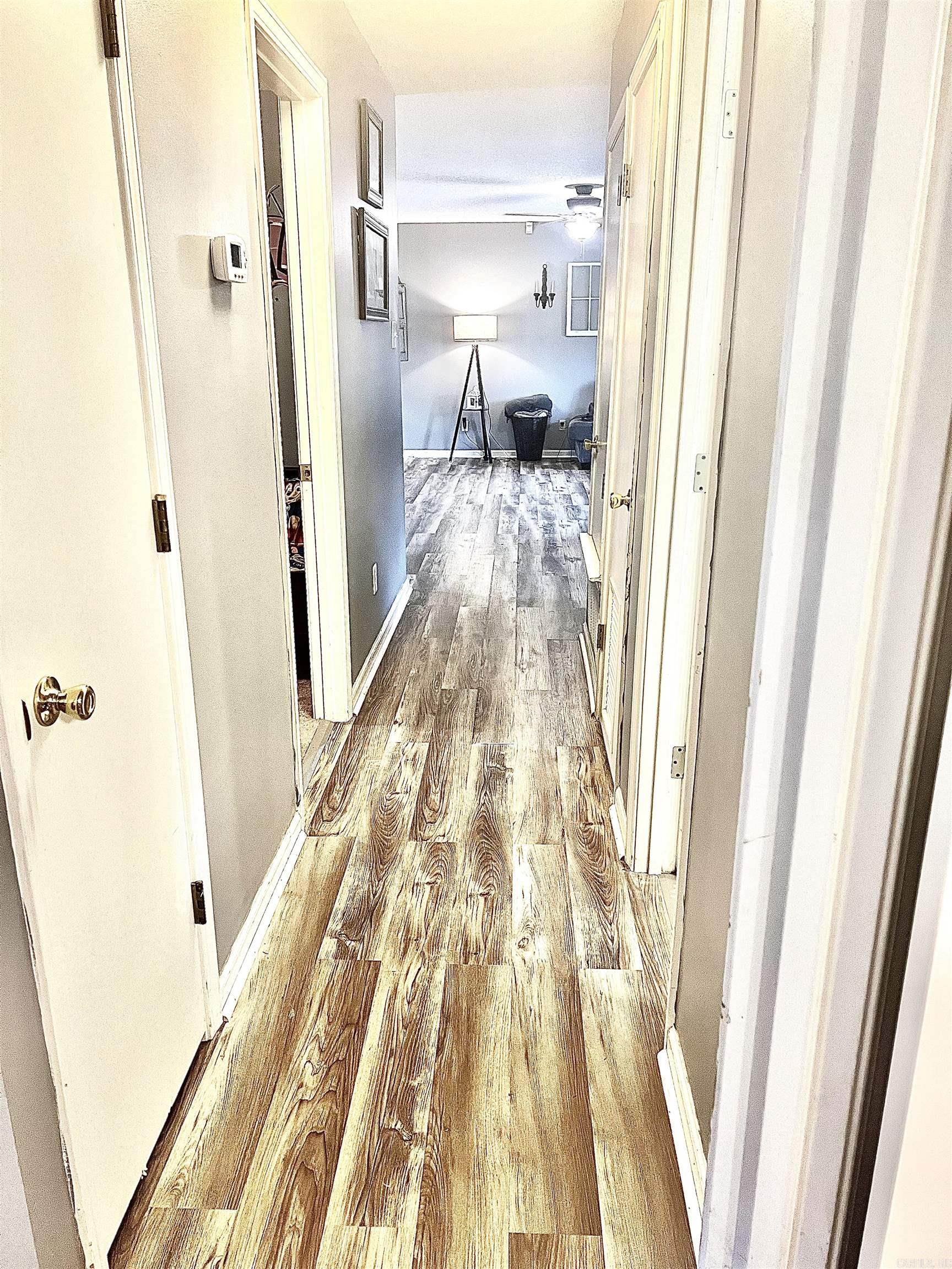 PEBBLE LAKE - Residential