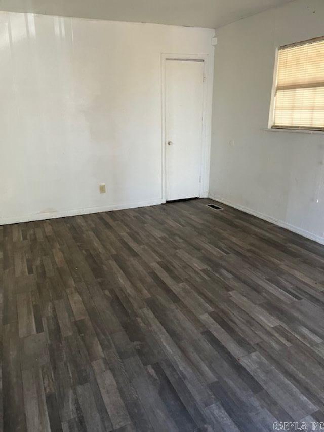 WAKEFIELD VILLAGE - Residential