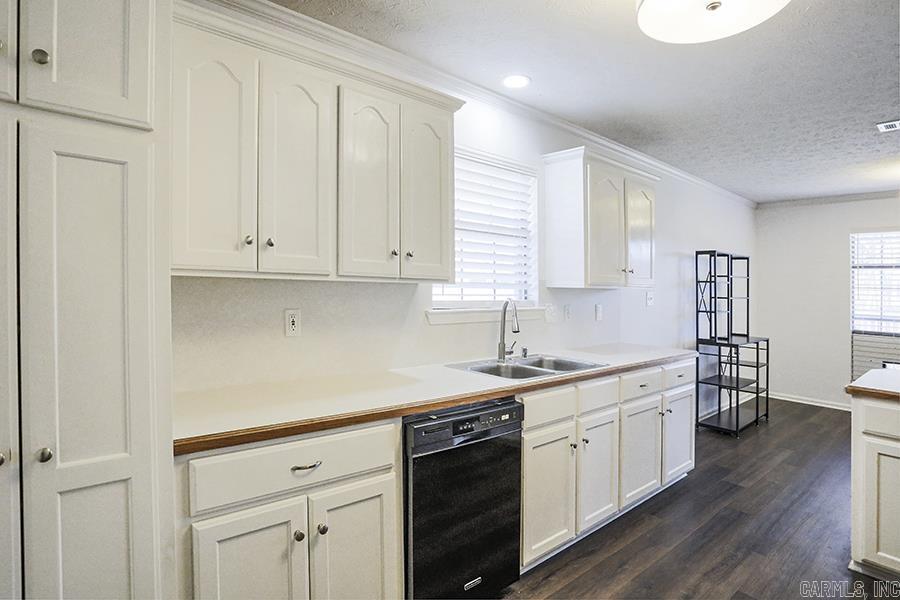 GARDEN OAKS ADDN - Residential