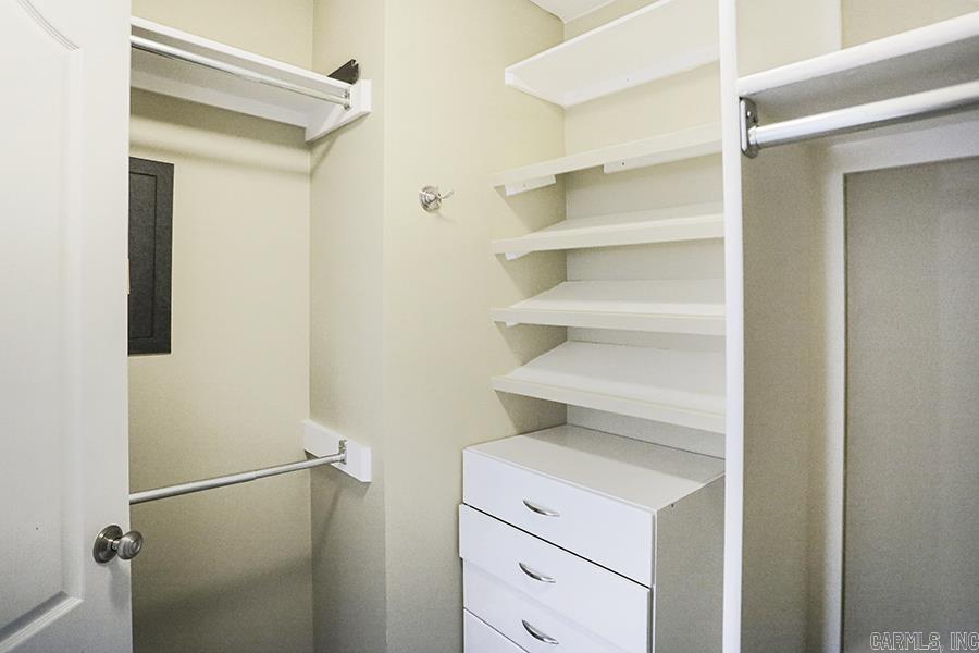 GARDEN OAKS ADDN - Residential