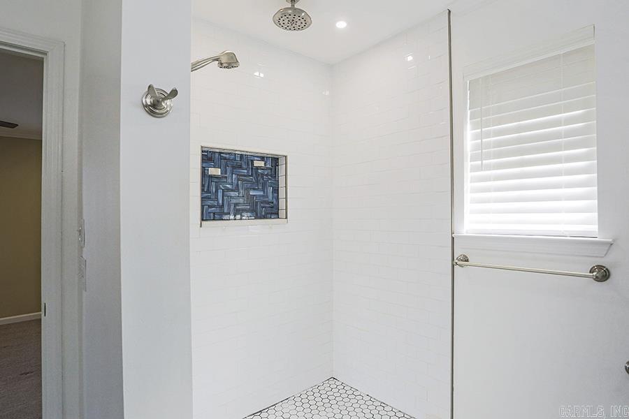 GARDEN OAKS ADDN - Residential