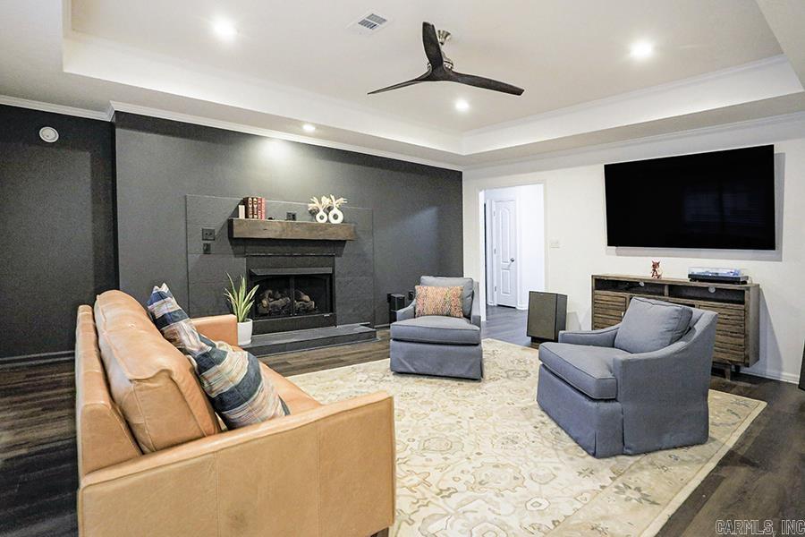 GARDEN OAKS ADDN - Residential